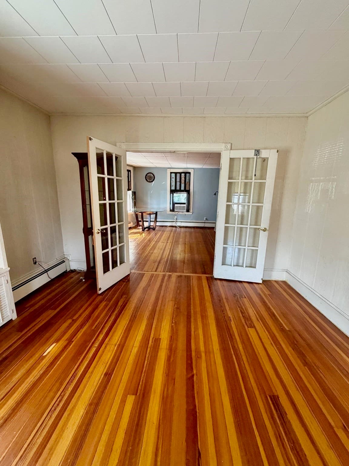 Single Family Residence at 57 Glendale Ave, Peabody MA 01960, photo 5 of 15