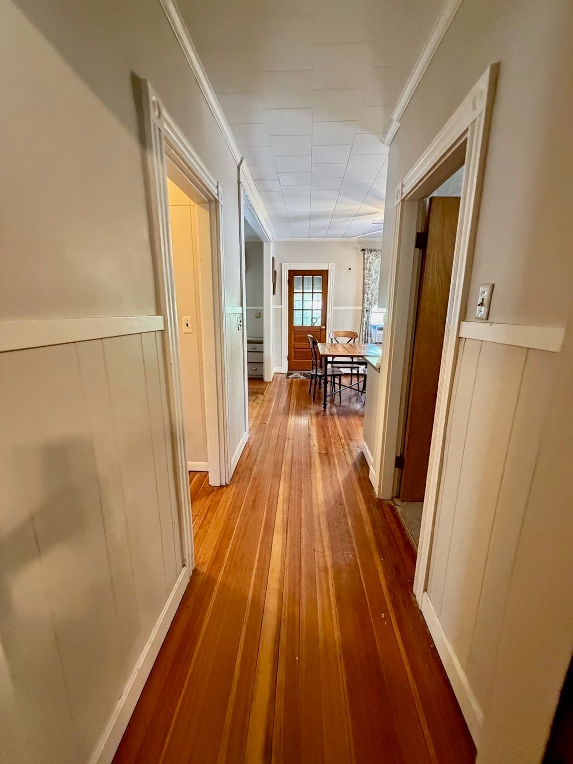 Single Family Residence at 57 Glendale Ave, Peabody MA 01960, photo 9 of 15