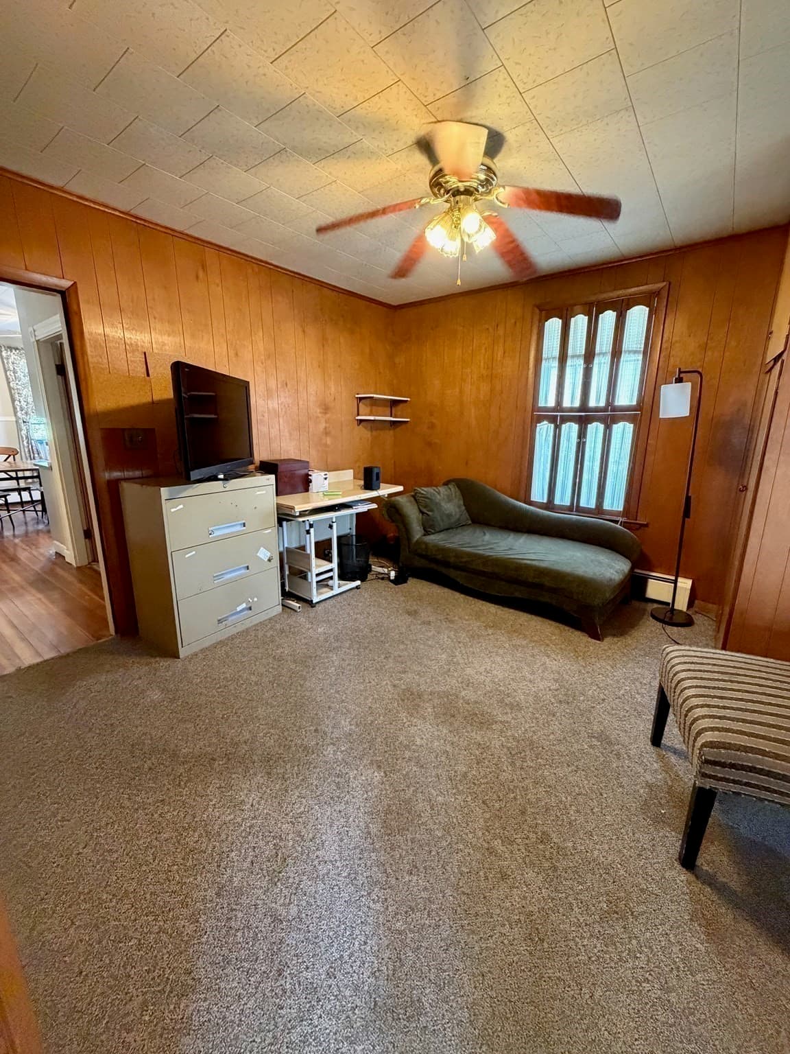Single Family Residence at 57 Glendale Ave, Peabody MA 01960, photo 8 of 15