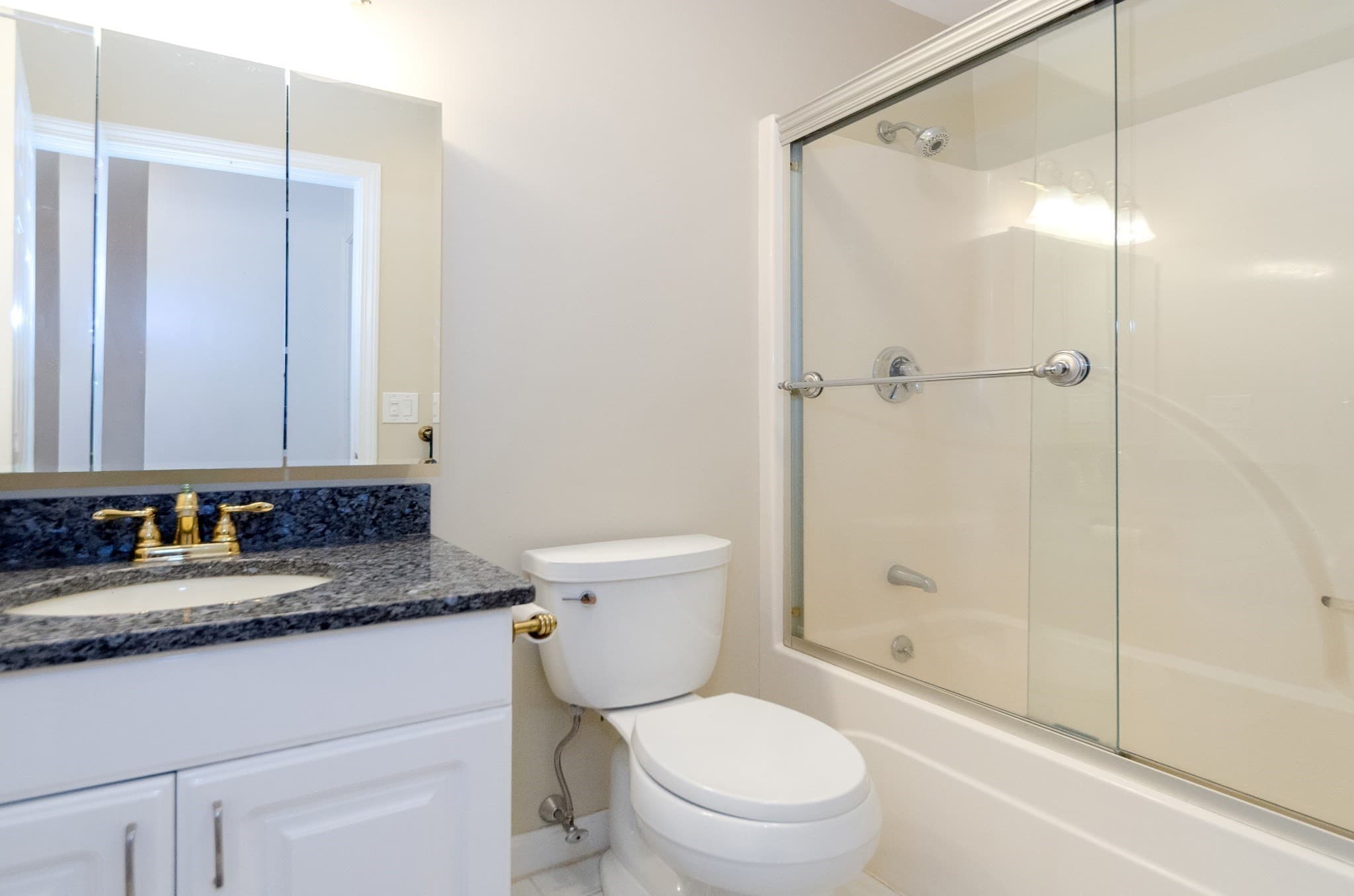 Single Family Residence at 3 Timberledge Ln, Mattapoisett MA 02739, photo 16 of 35
