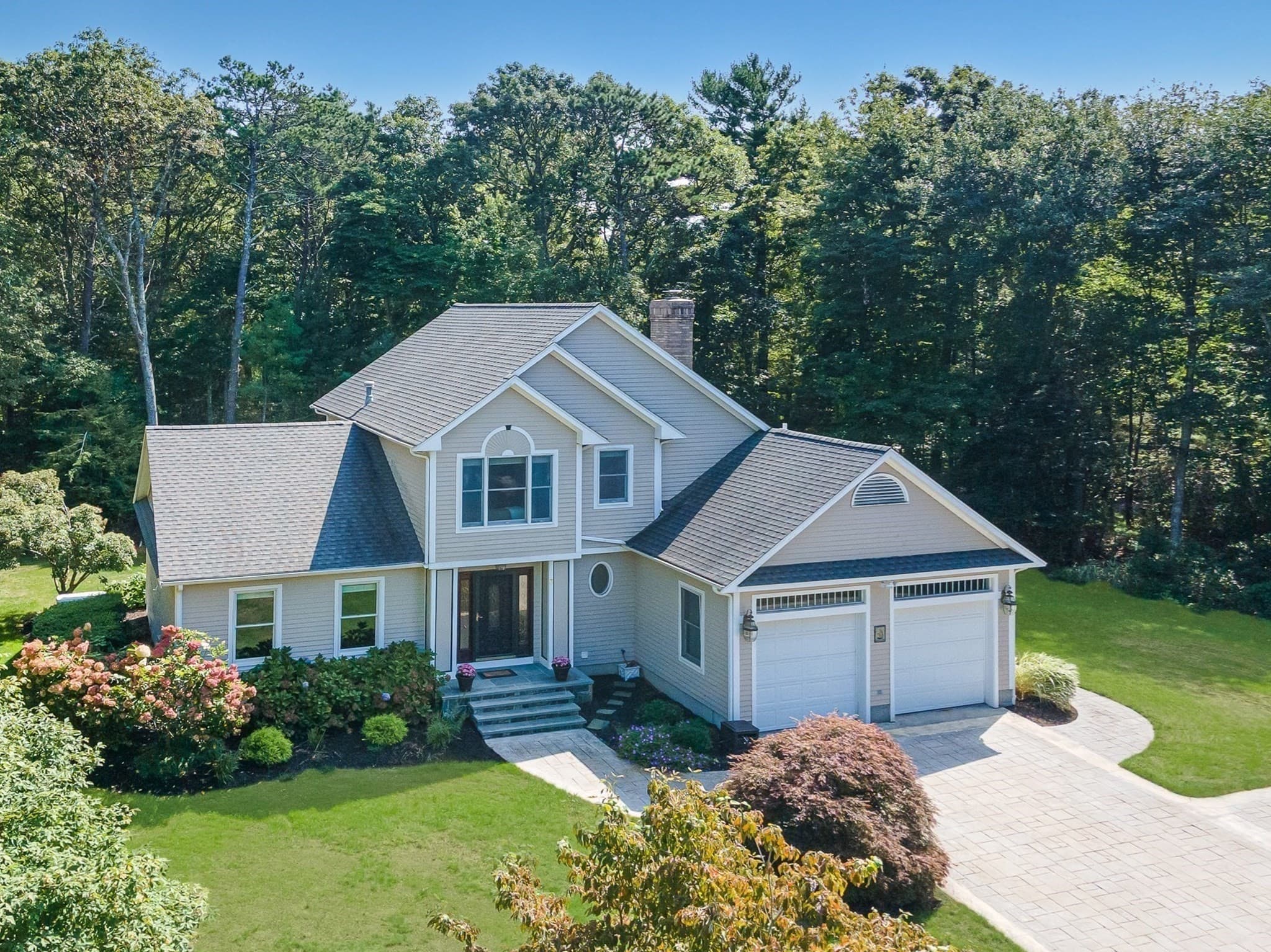 3 Timberledge Ln, Mattapoisett MA 02739