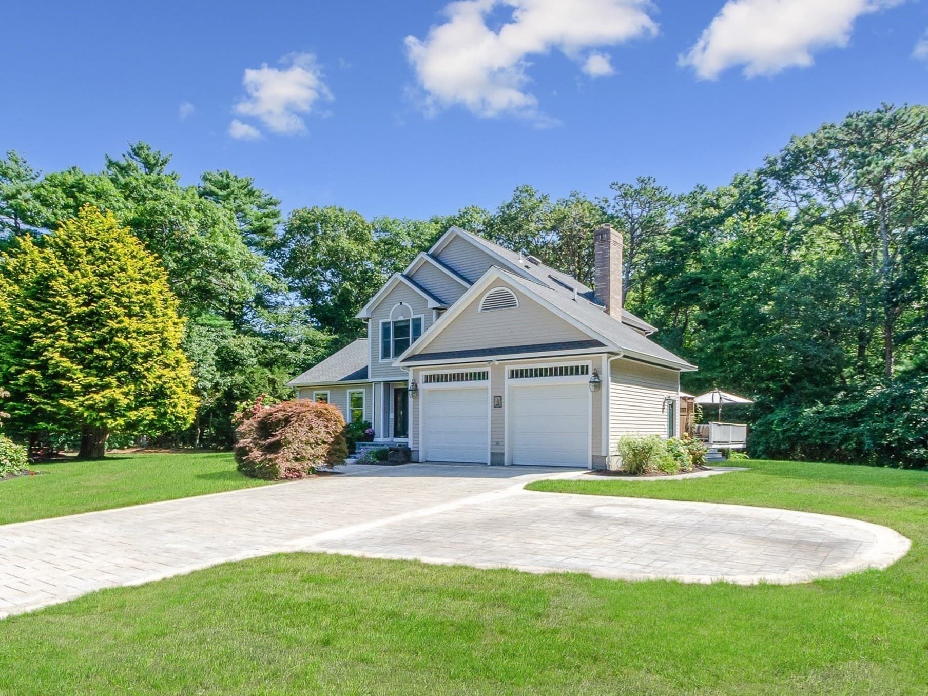 Single Family Residence at 3 Timberledge Ln, Mattapoisett MA 02739, photo 4 of 35