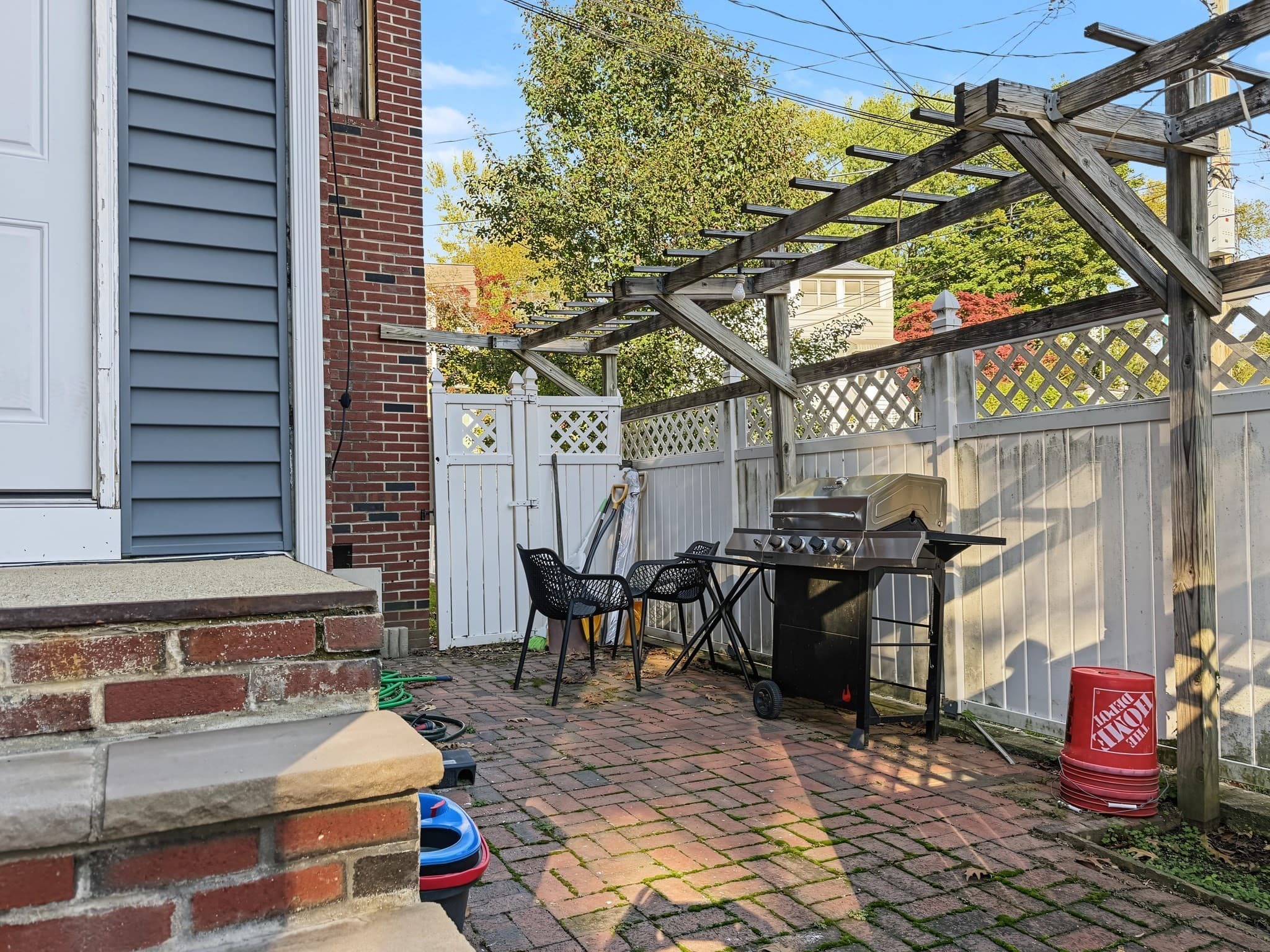 2 Family - 2 Units Up/Down at 24 Charles St, Watertown MA 02472, photo 12 of 18