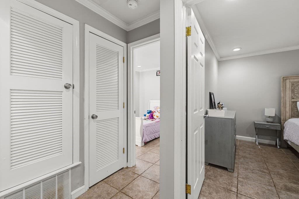 Single Family Residence at 36 Meadowood Dr, Dartmouth MA 02748, photo 38 of 42