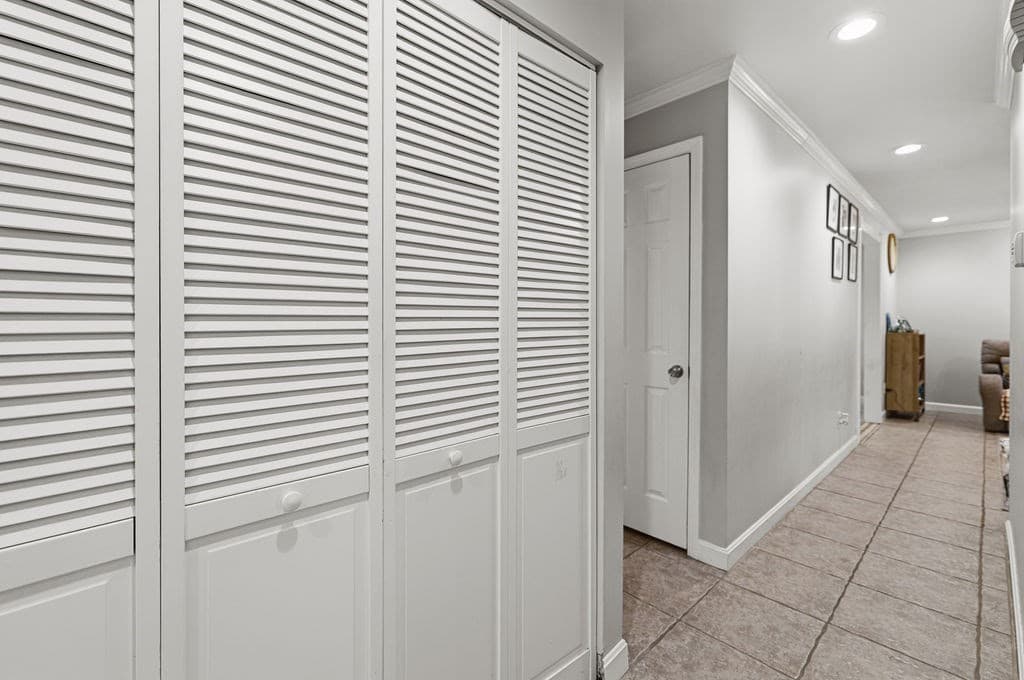 Single Family Residence at 36 Meadowood Dr, Dartmouth MA 02748, photo 39 of 42