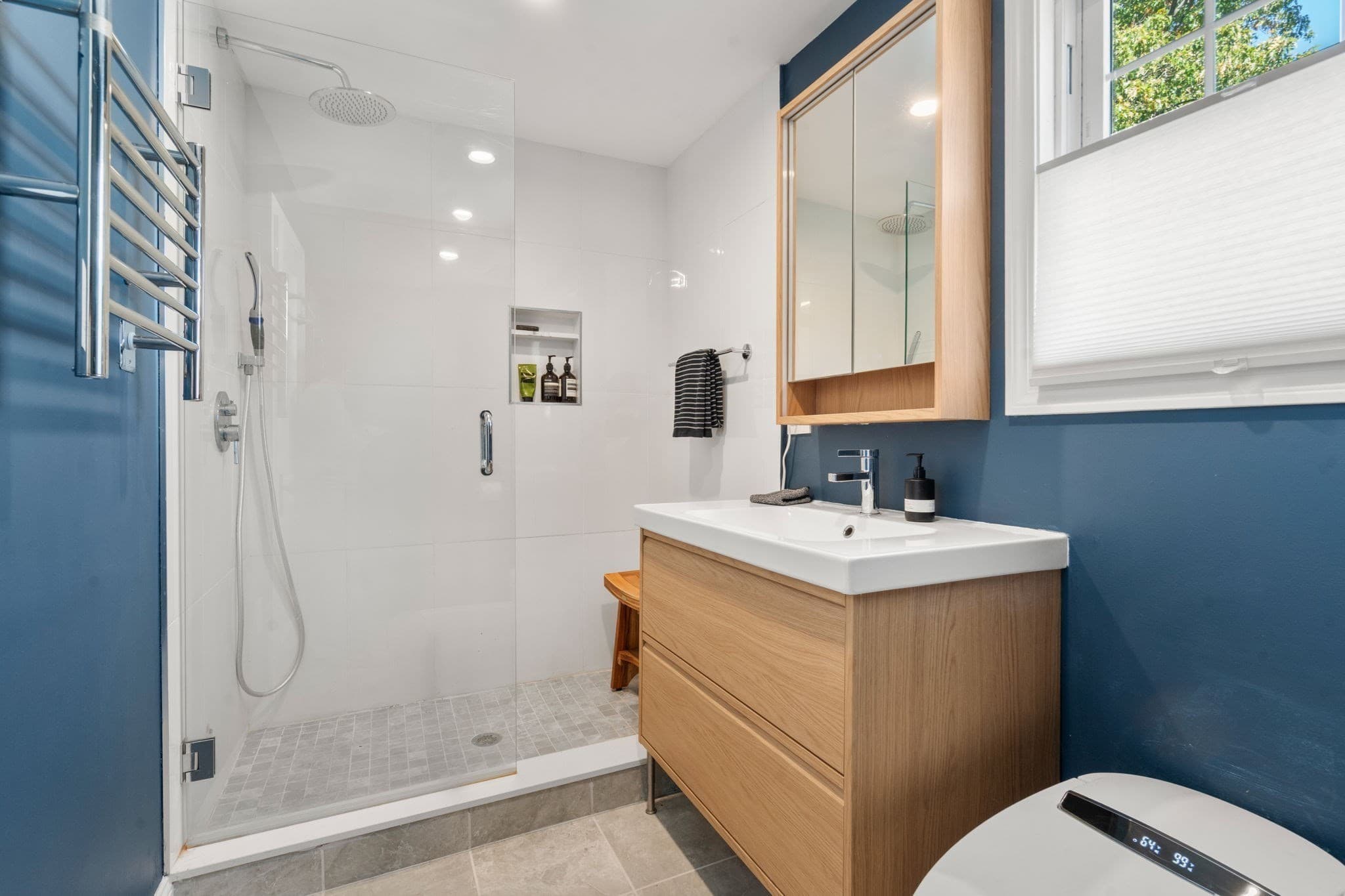 Single Family Residence at 12 Ely Rd, Boston MA 02124, photo 24 of 31