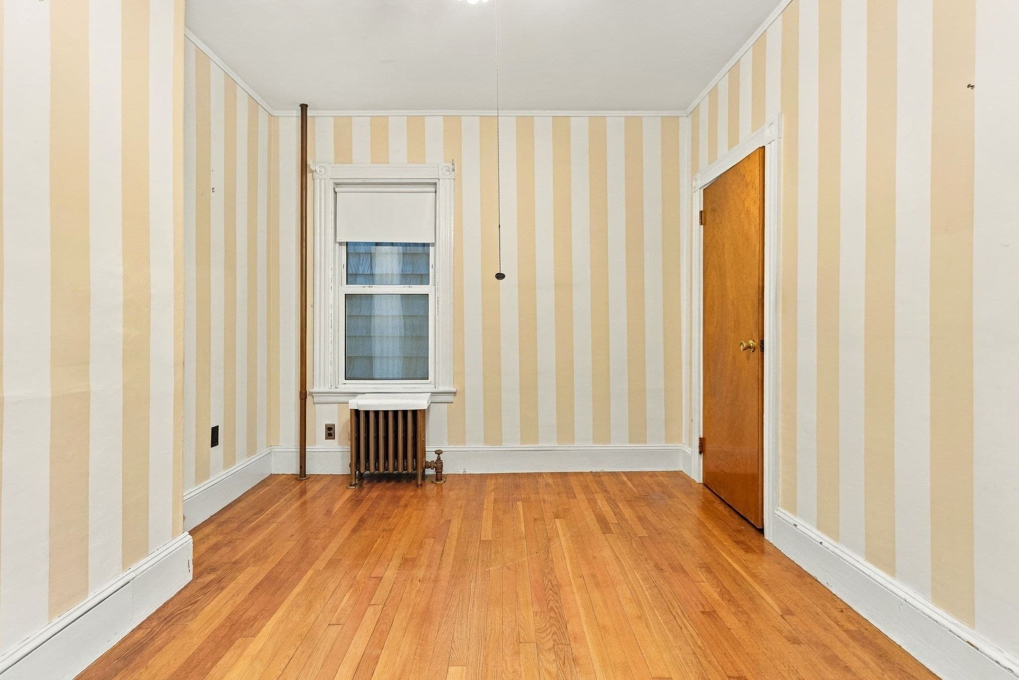 Multi Family at 801-1/2 E 3rd St, Boston MA 02127, photo 8 of 34