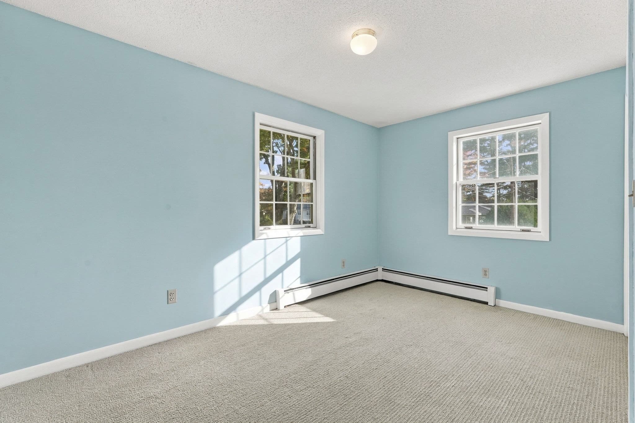 Single Family Residence at 17 Highland Ave., Easthampton MA 01027, photo 16 of 33