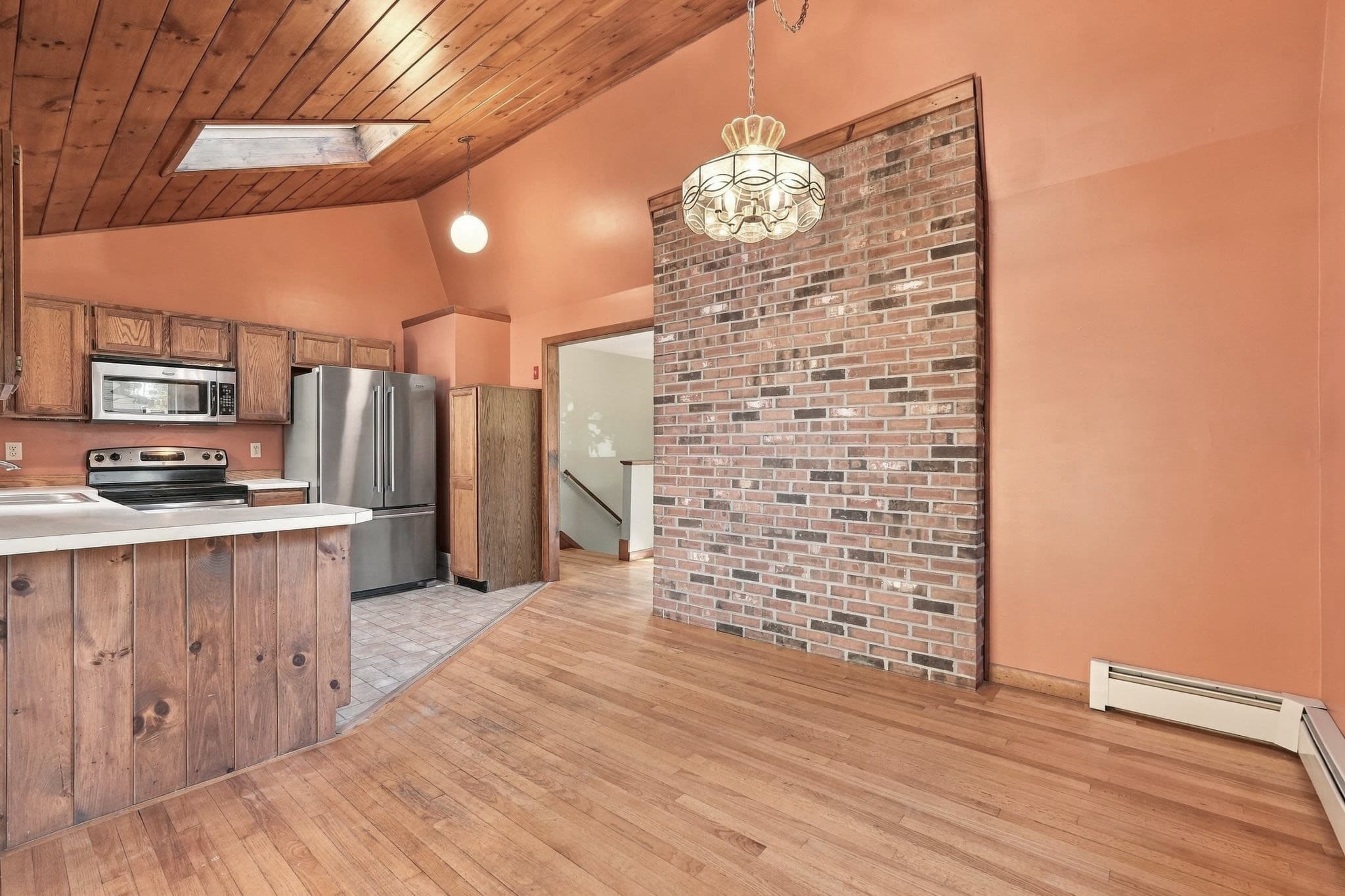 Single Family Residence at 17 Highland Ave., Easthampton MA 01027, photo 10 of 33