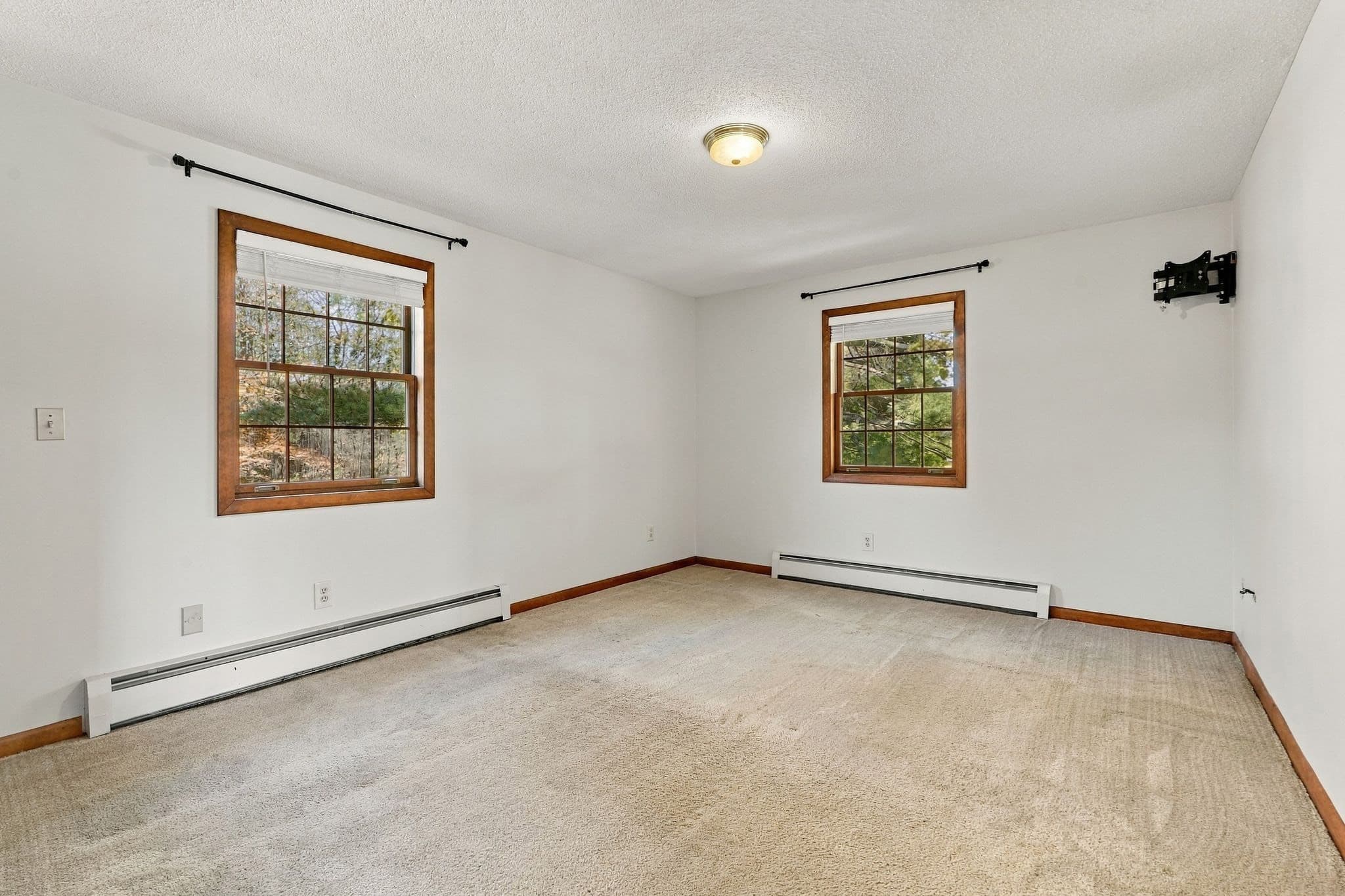 Single Family Residence at 17 Highland Ave., Easthampton MA 01027, photo 14 of 33