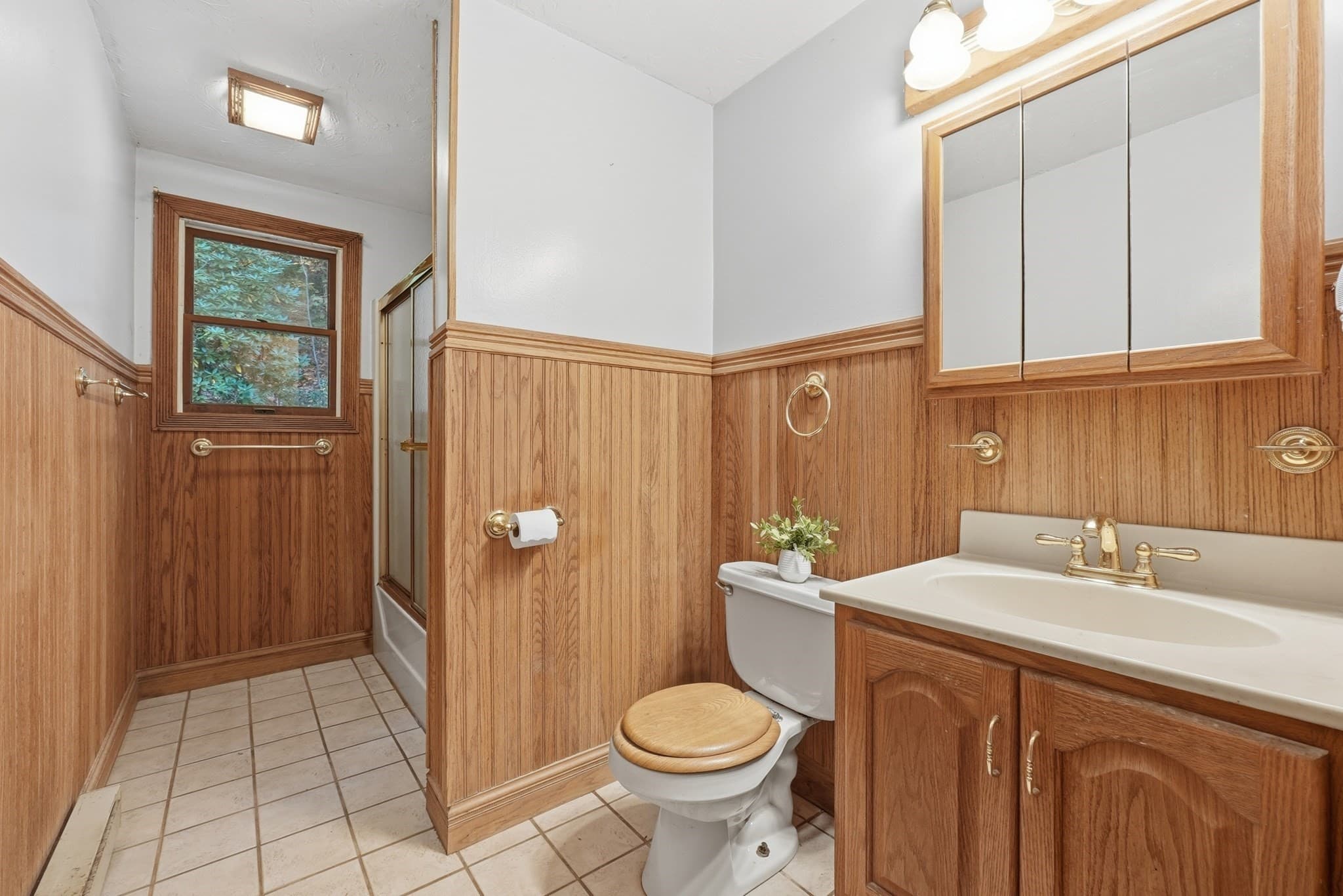 Single Family Residence at 34 Vinton Rd, Holland MA 01521, photo 20 of 38