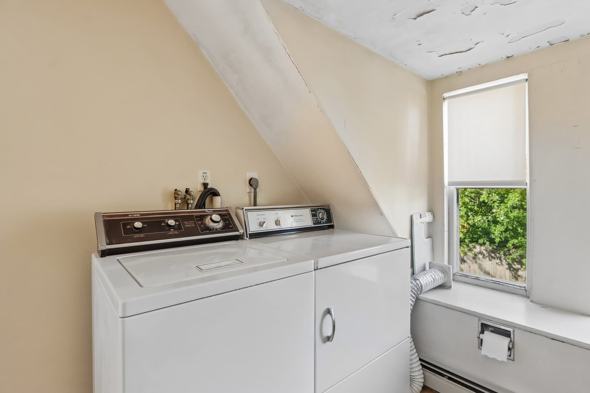 Condominium at 20 Russell Ter # 3, Arlington MA 02474, photo 27 of 37
