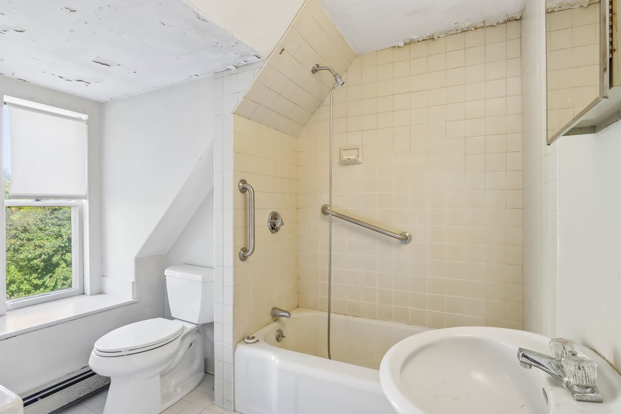 Condominium at 20 Russell Ter # 3, Arlington MA 02474, photo 26 of 37