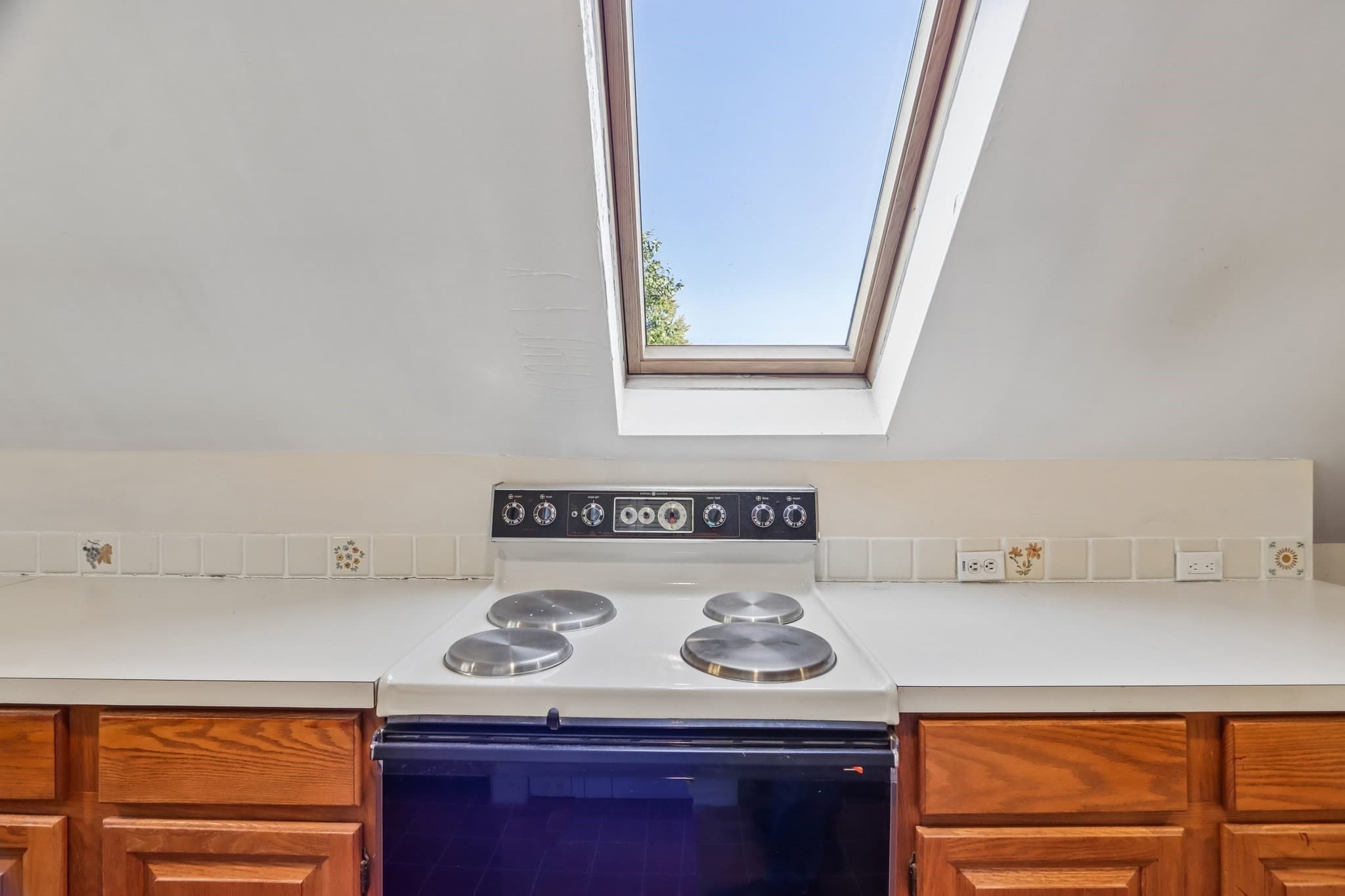 Condominium at 20 Russell Ter # 3, Arlington MA 02474, photo 15 of 37