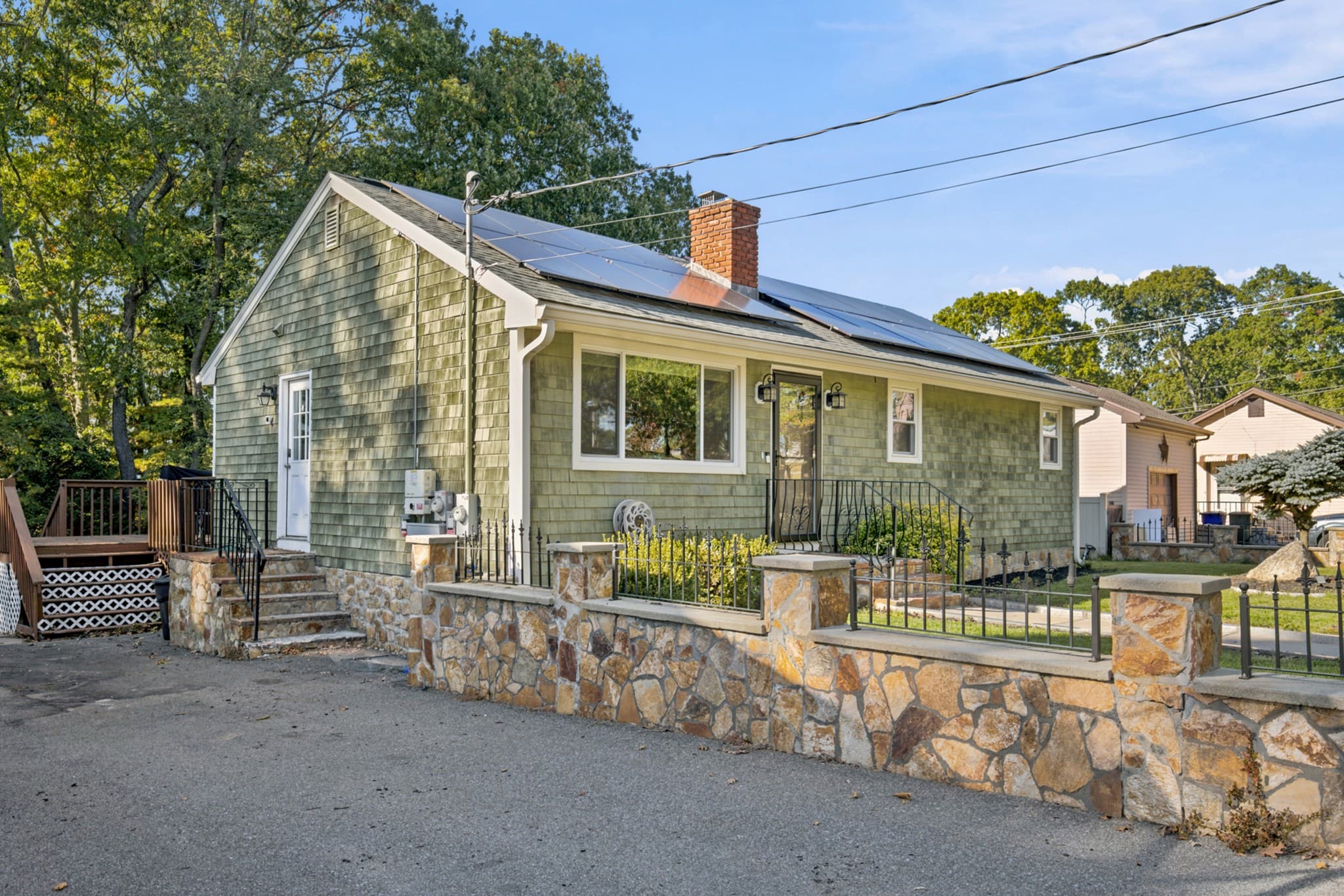 29 Reservoir Street, Fall River MA 02723