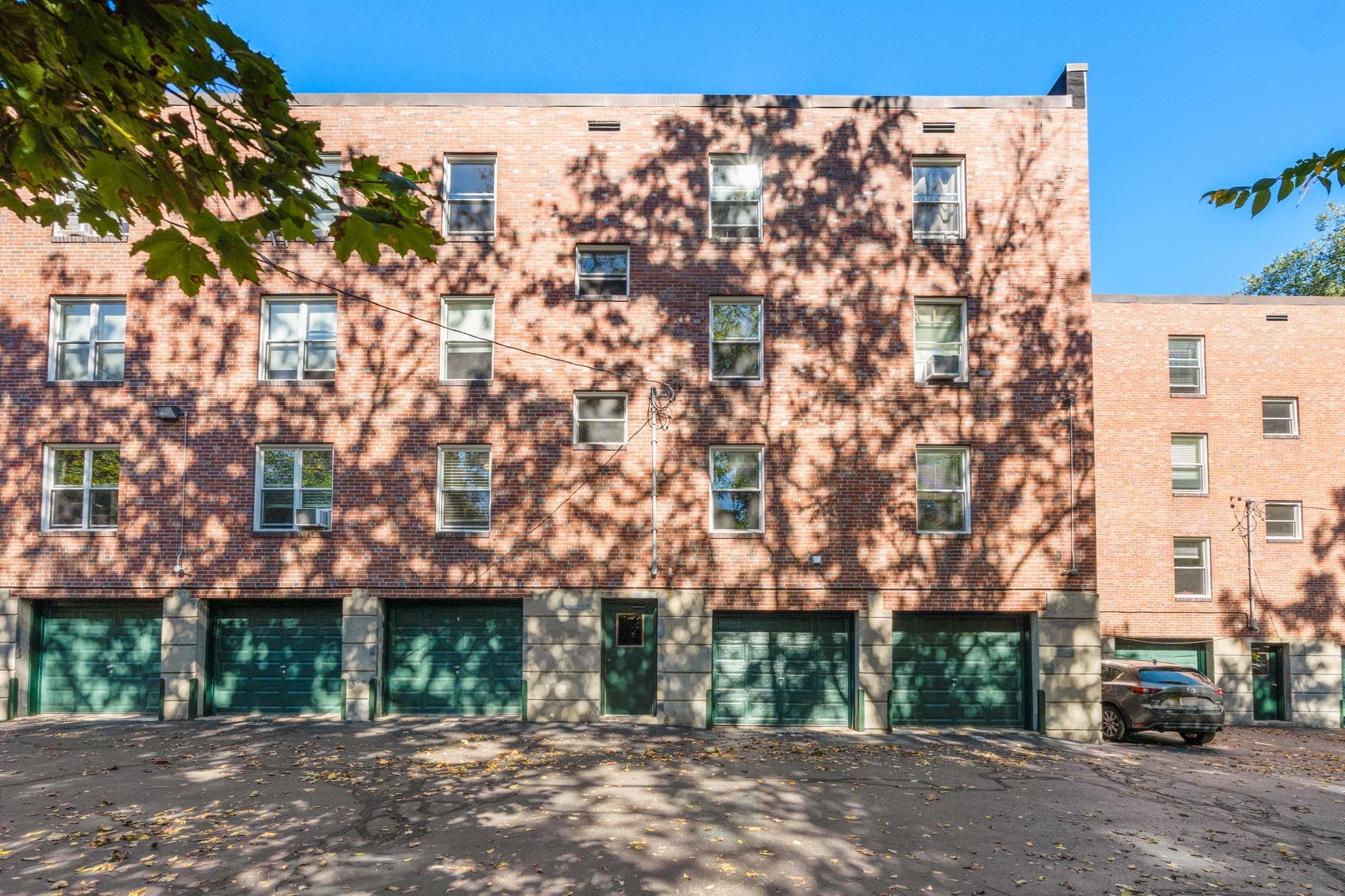 Condominium at 136 Beaconsfield Rd # 2, Brookline MA 02445, photo 14 of 17