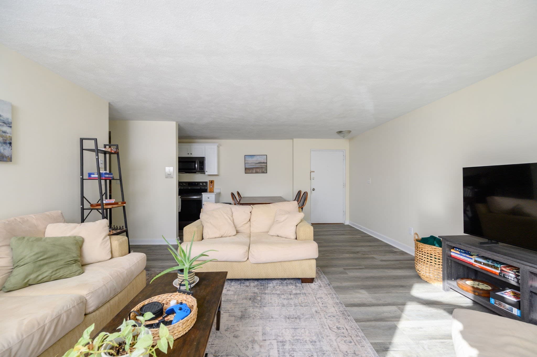 Condominium at 37 Fountain Ln # 14, Weymouth MA 02190, photo 10 of 19