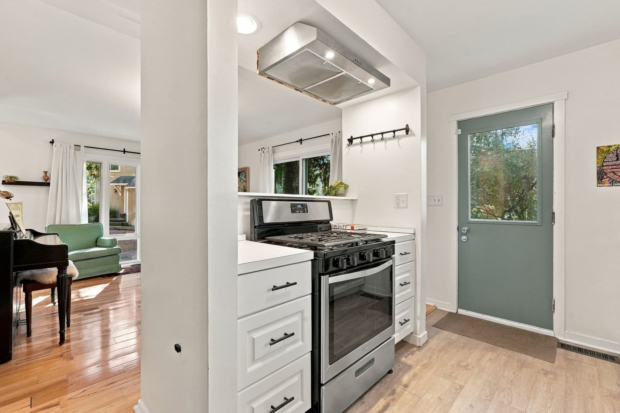 Single Family Residence at 35 The Hollow, Amherst MA 01002, photo 12 of 32