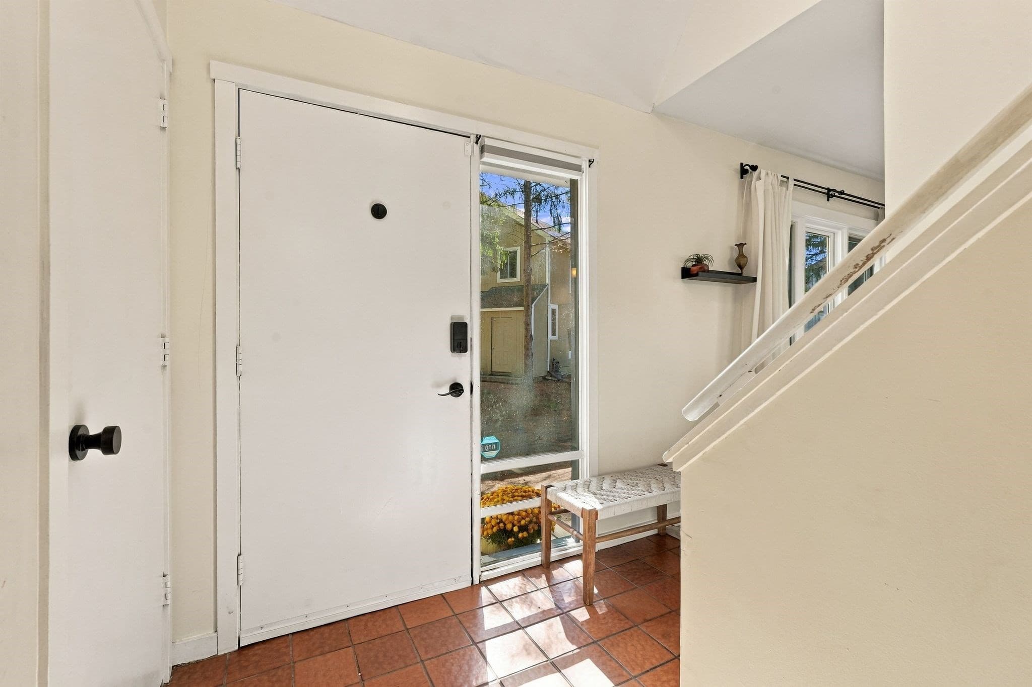 Single Family Residence at 35 The Hollow, Amherst MA 01002, photo 5 of 32