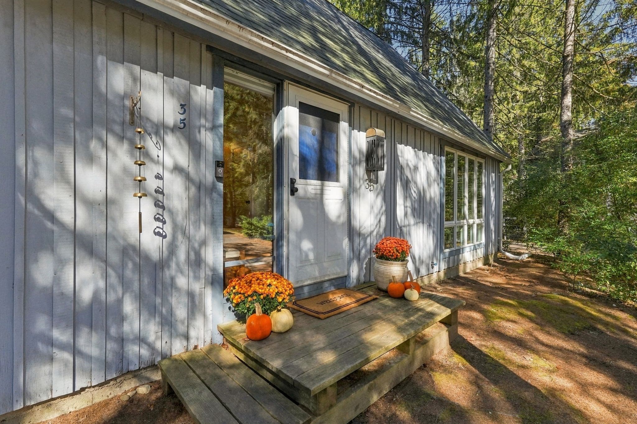 Single Family Residence at 35 The Hollow, Amherst MA 01002, photo 4 of 32