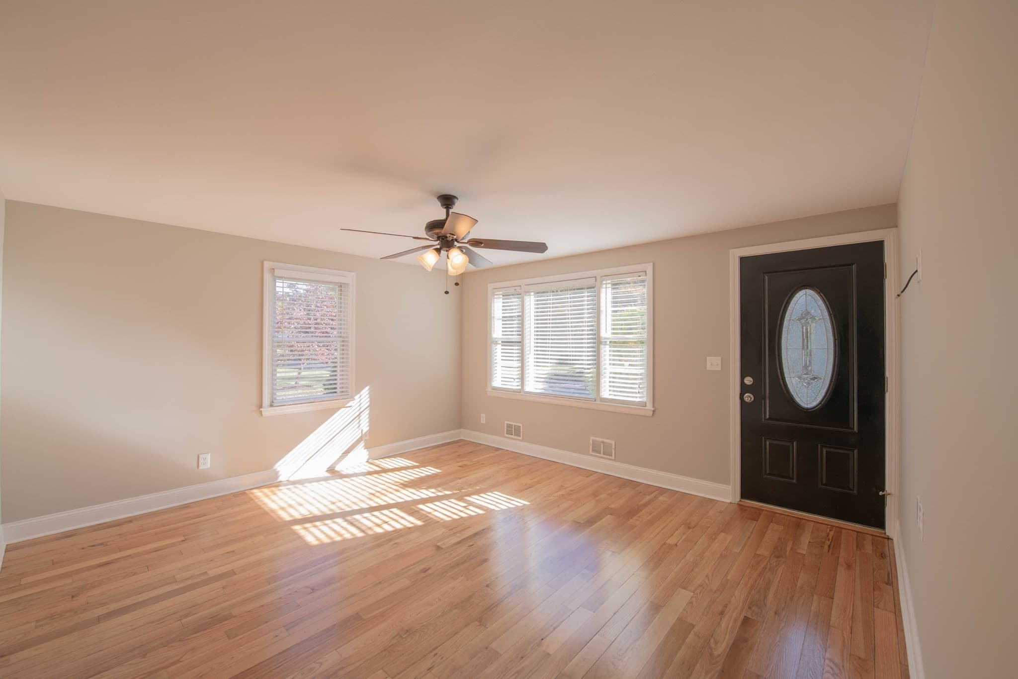 Single Family Residence at 11 Stephen St, Norton MA 02766, photo 7 of 29