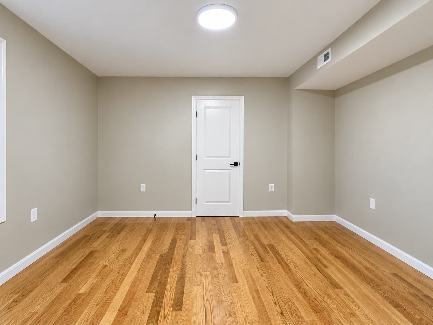Single Family Residence at 365 Nahatan St, Norwood MA 02062, photo 23 of 41