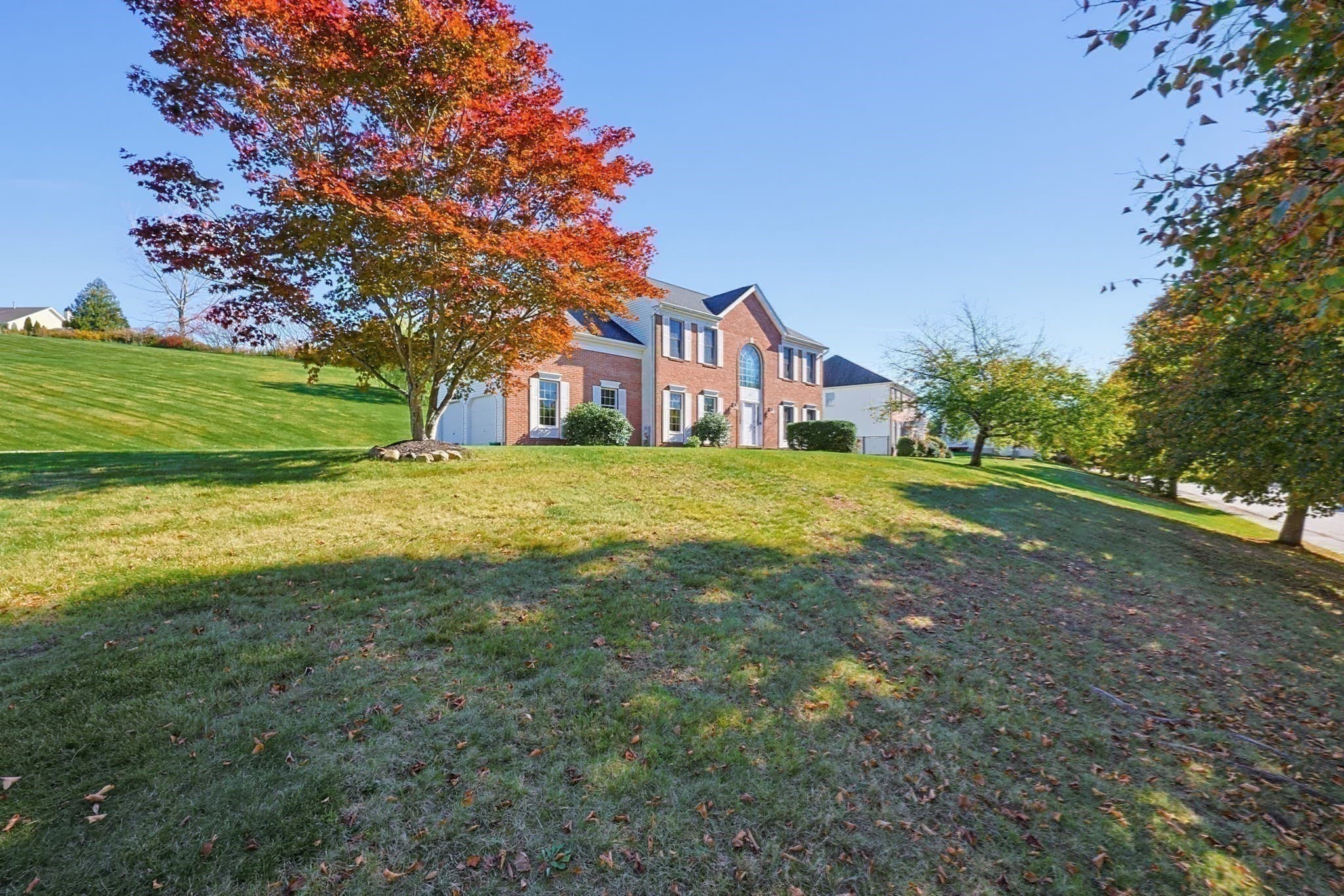 Single Family Residence at 93 Robert Road, Marlborough MA 01752, photo 40 of 42