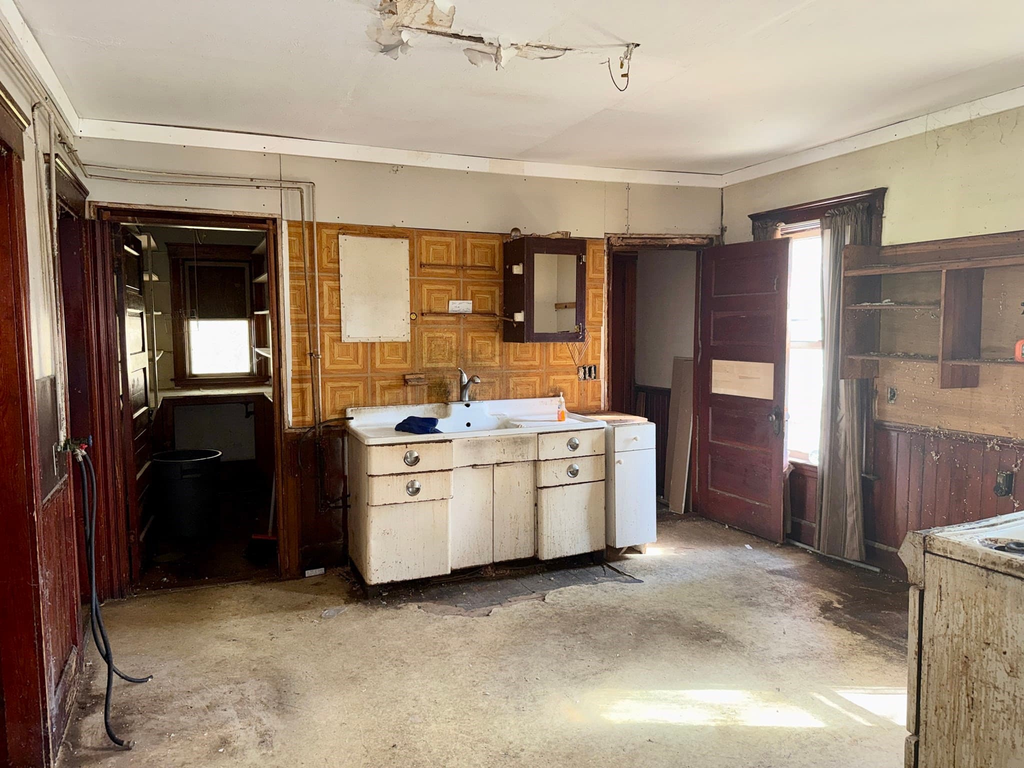 3 Family at 57-59 Marshall Street, Fitchburg MA 01420, photo 28 of 37