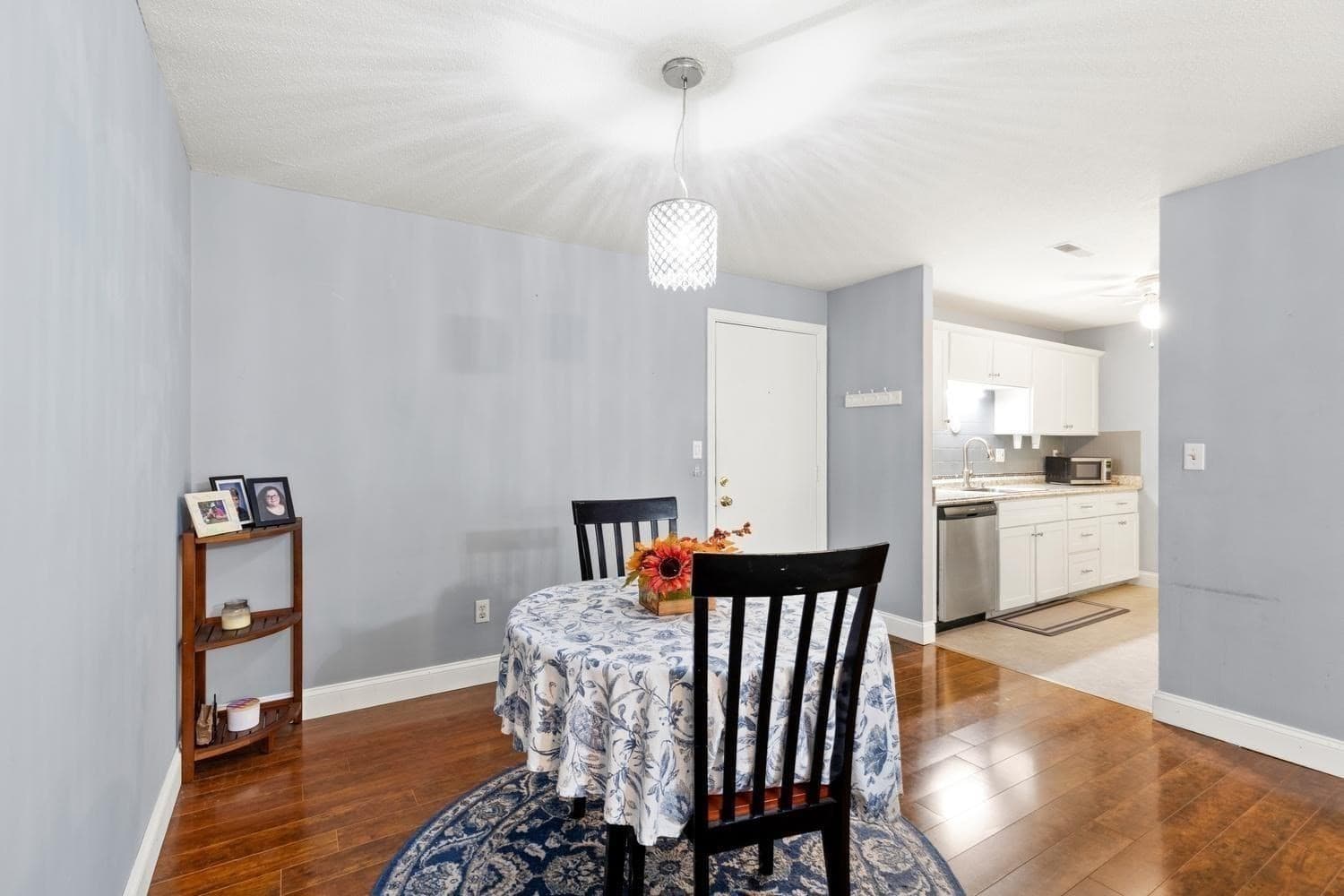 Condominium at 3 Greenbriar Drive # 204, North Reading MA 01864, photo 5 of 20