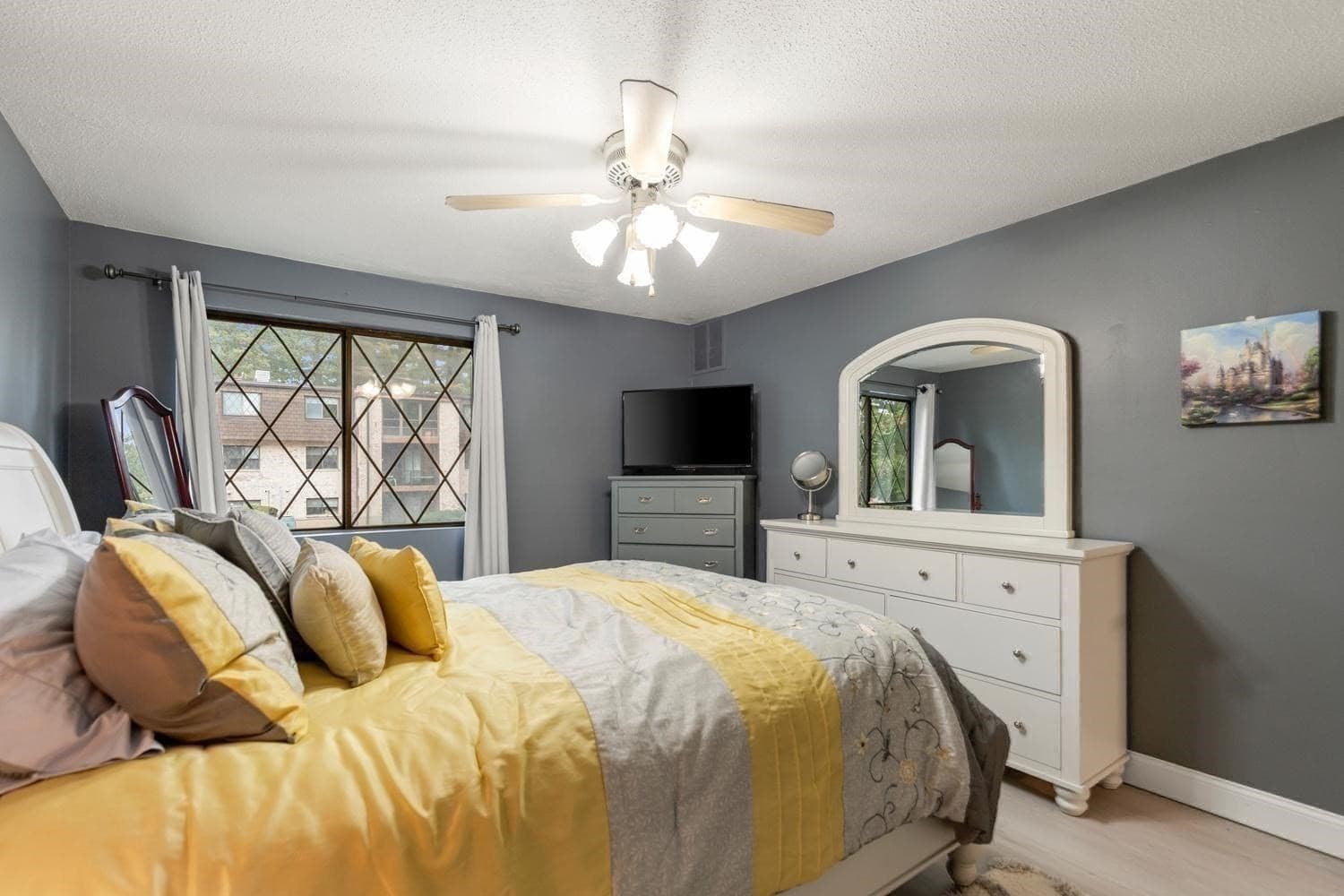 Condominium at 3 Greenbriar Drive # 204, North Reading MA 01864, photo 15 of 20