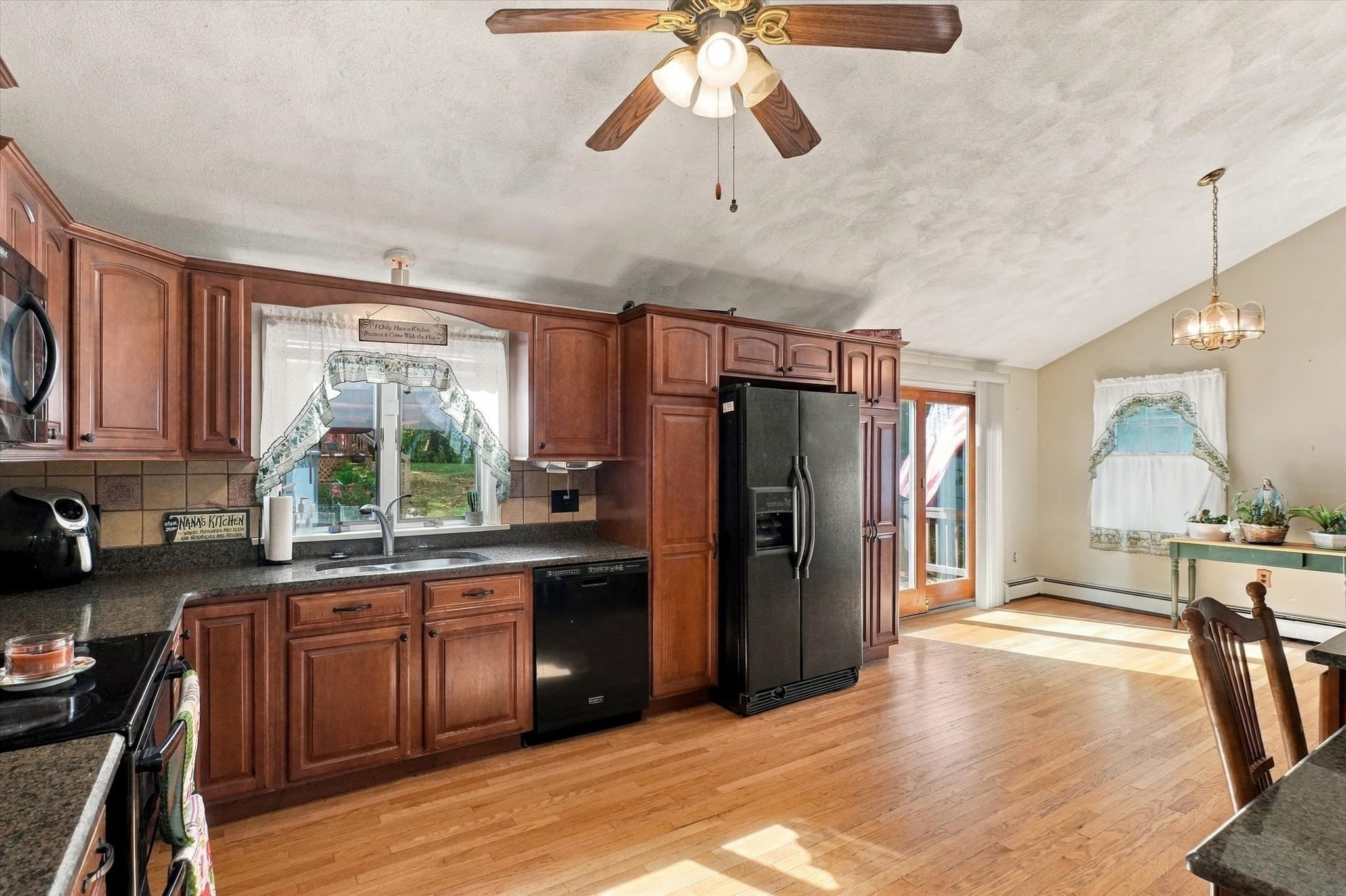 Single Family Residence at 14 Dibble Road, Lynn MA 01904, photo 6 of 42