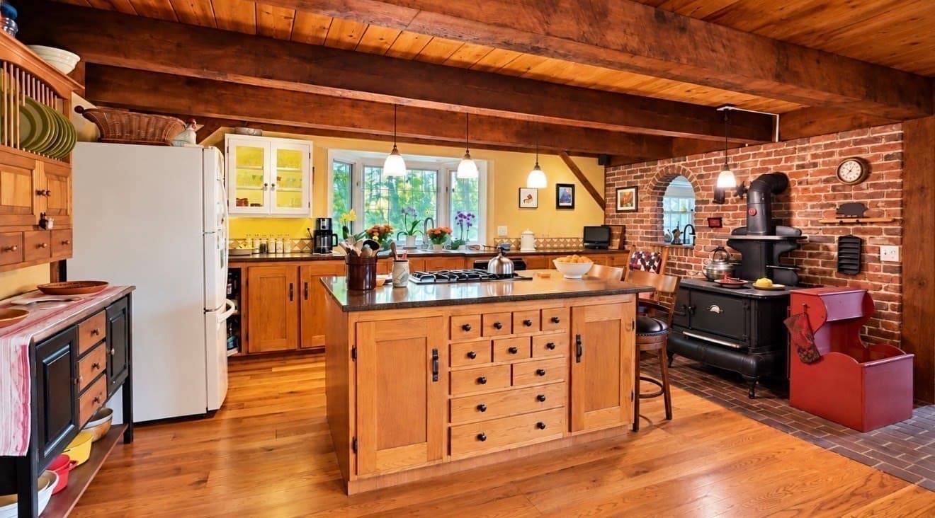 Single Family Residence at 215 Southampton Rd, Westhampton MA 01027, photo 10 of 42