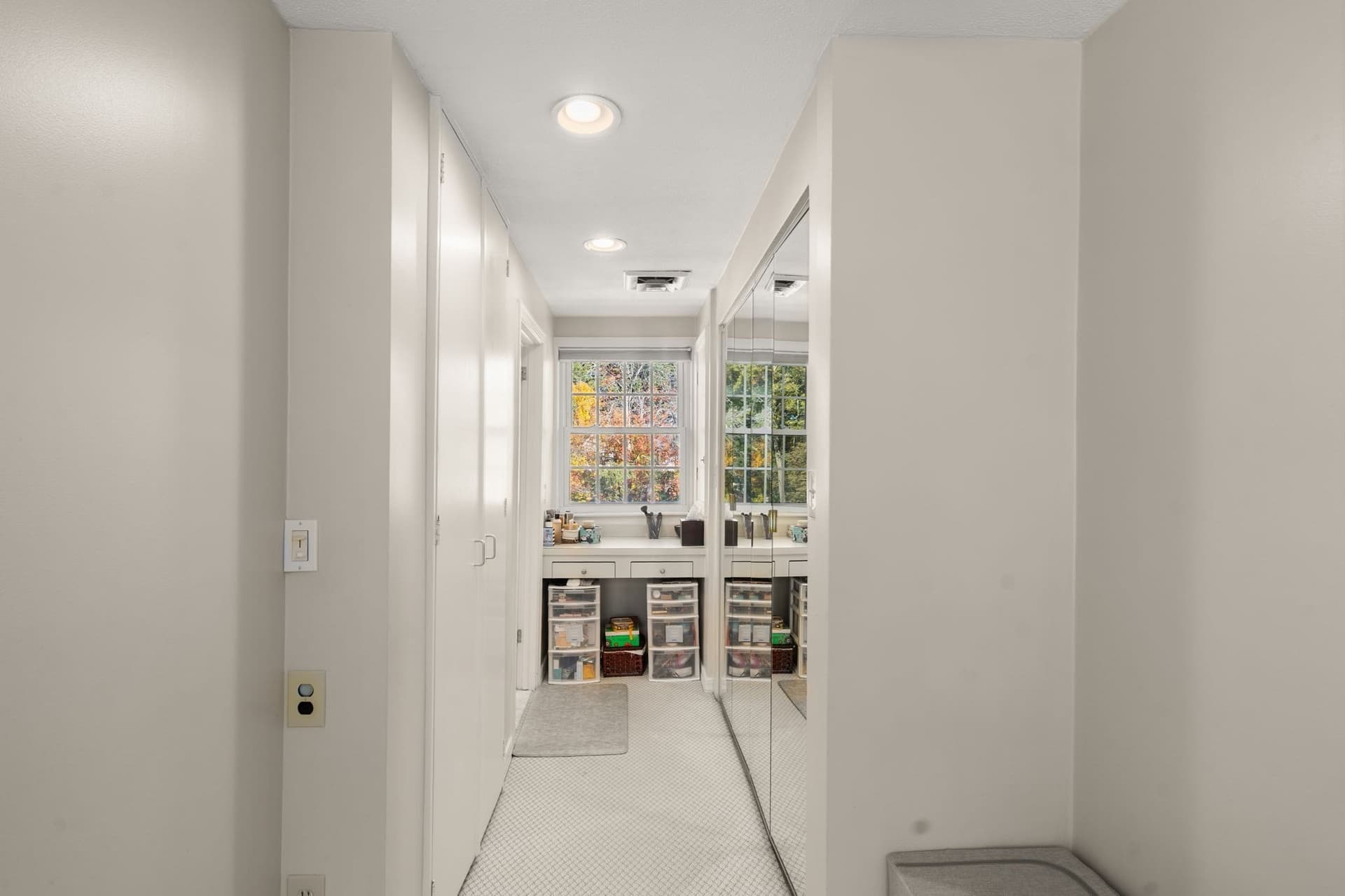 Attached (Townhouse/Rowhouse/Duplex) at 60 Hammond Pond Parkway # 60, Brookline MA 02467, photo 16 of 23