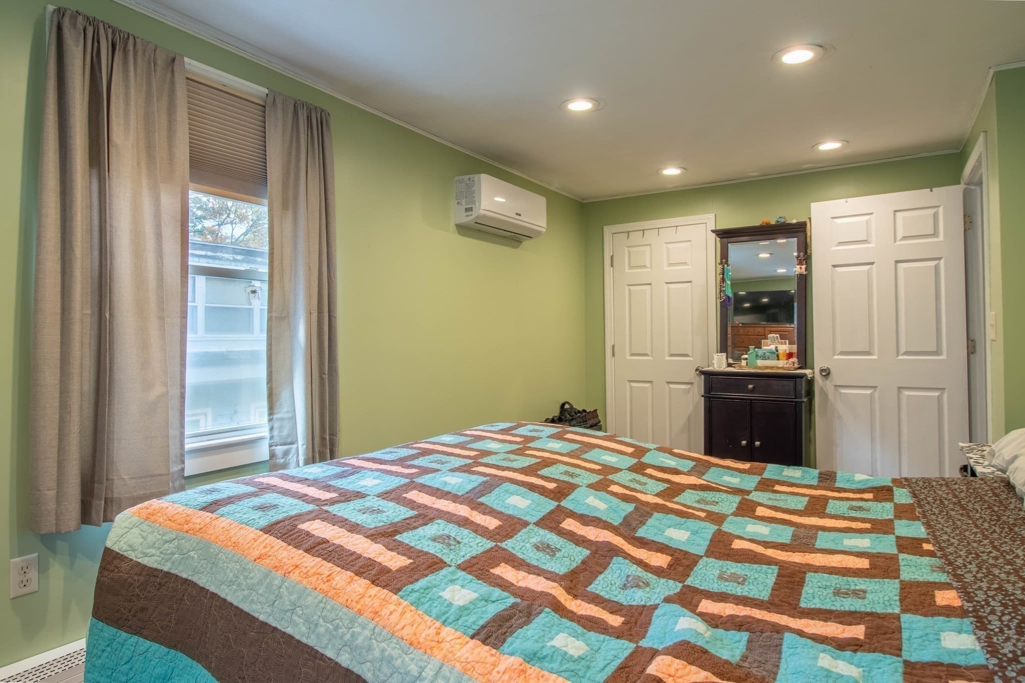 Single Family Residence at 21 Custer St, Rockland MA 02370, photo 17 of 30