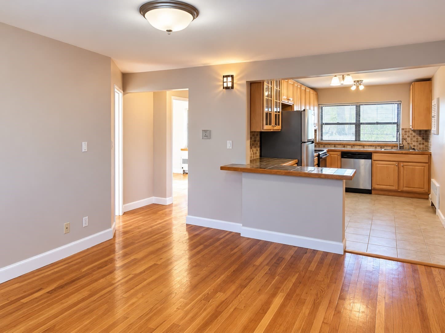 Condominium at 107 Nahant St # 2, Lynn MA 01902, photo 7 of 17