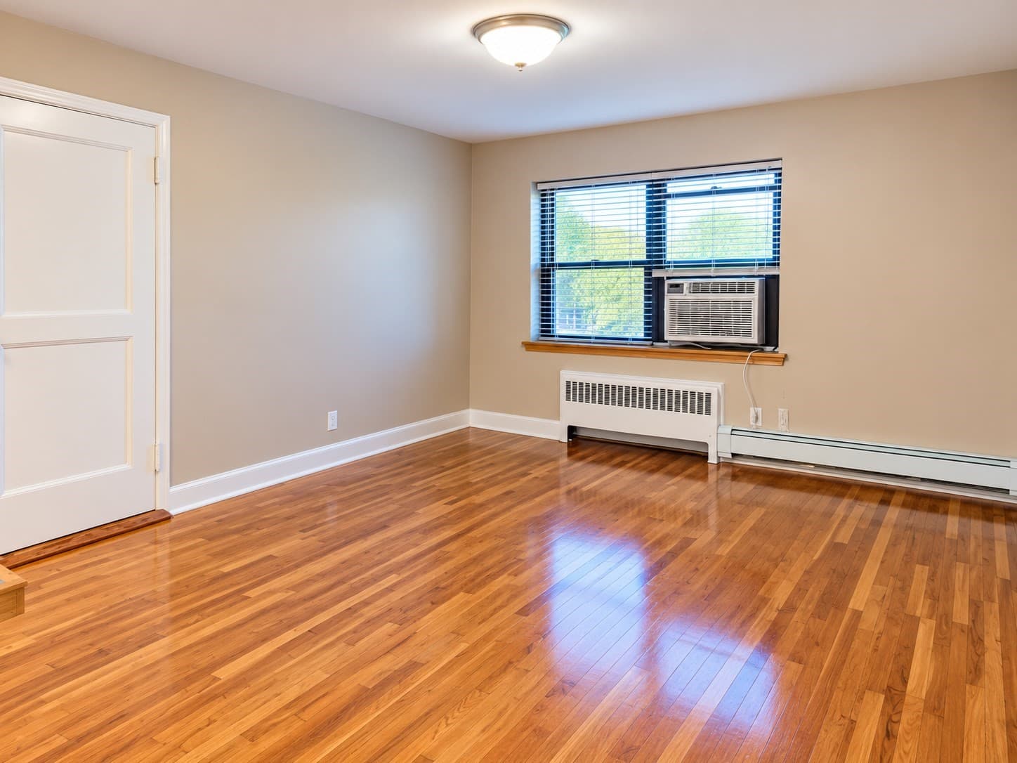Condominium at 107 Nahant St # 2, Lynn MA 01902, photo 9 of 17