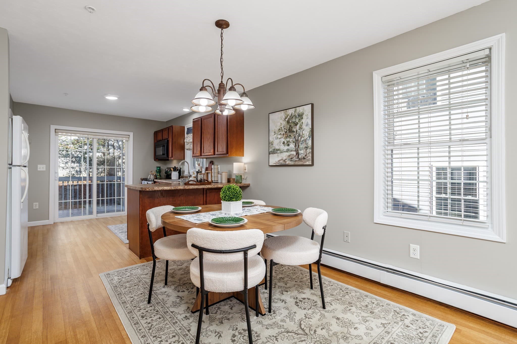 Condominium at 76 Lake St # 76, Gardner MA 01440, photo 6 of 32