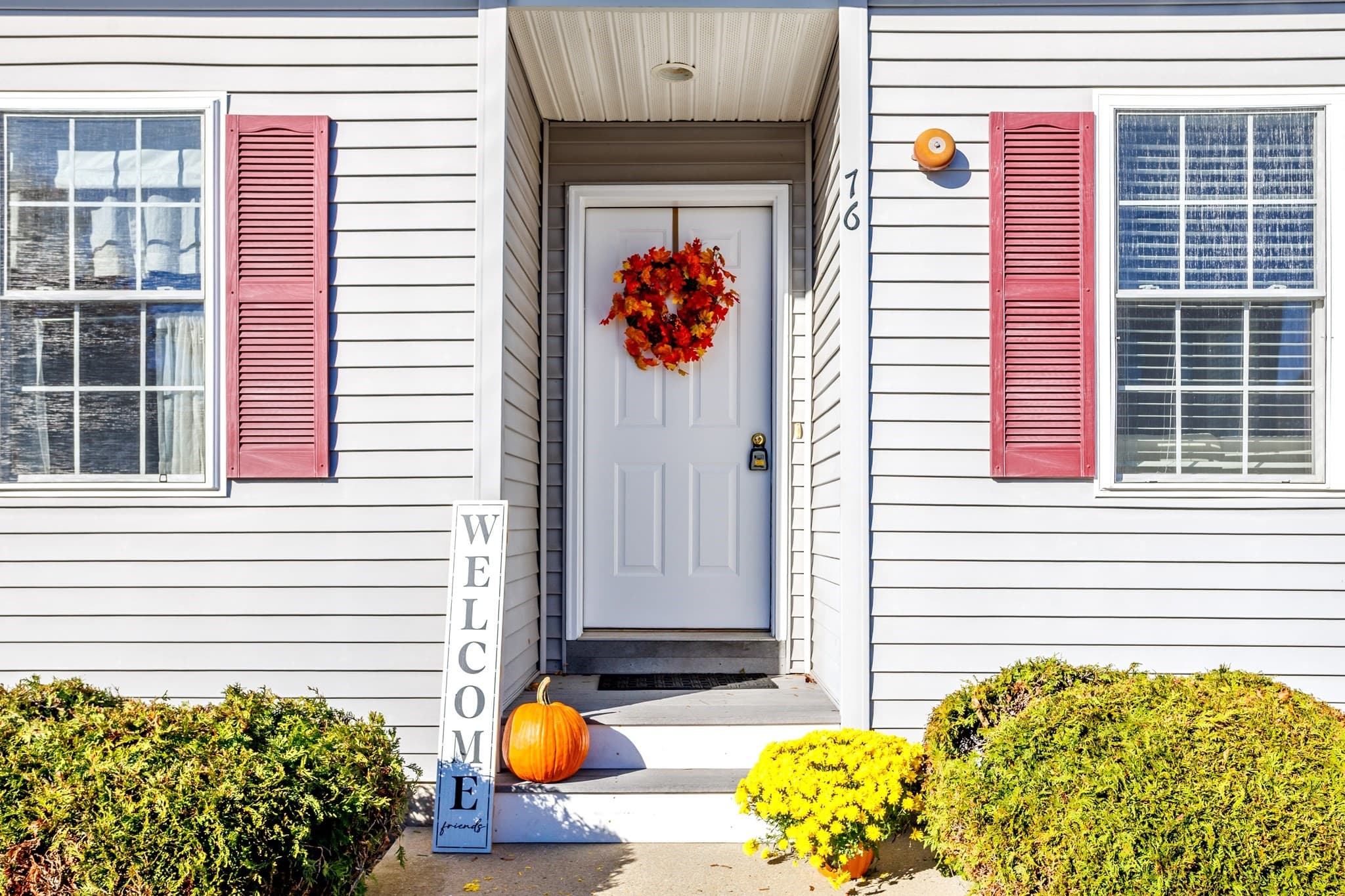 76 Lake St # 76, Gardner MA 01440