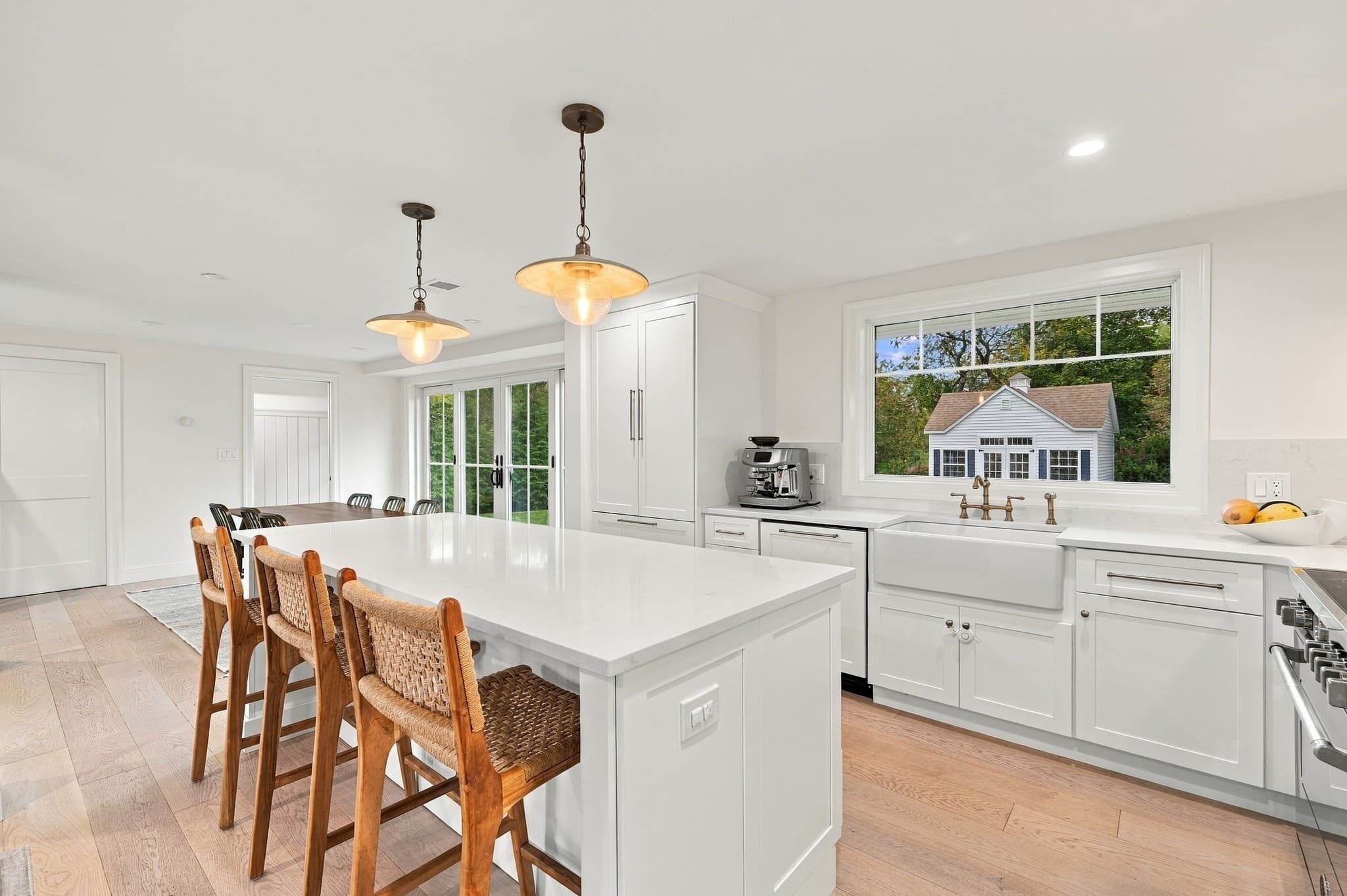 Single Family Residence at 20 Edgewood Rd, Marblehead MA 01945, photo 6 of 42