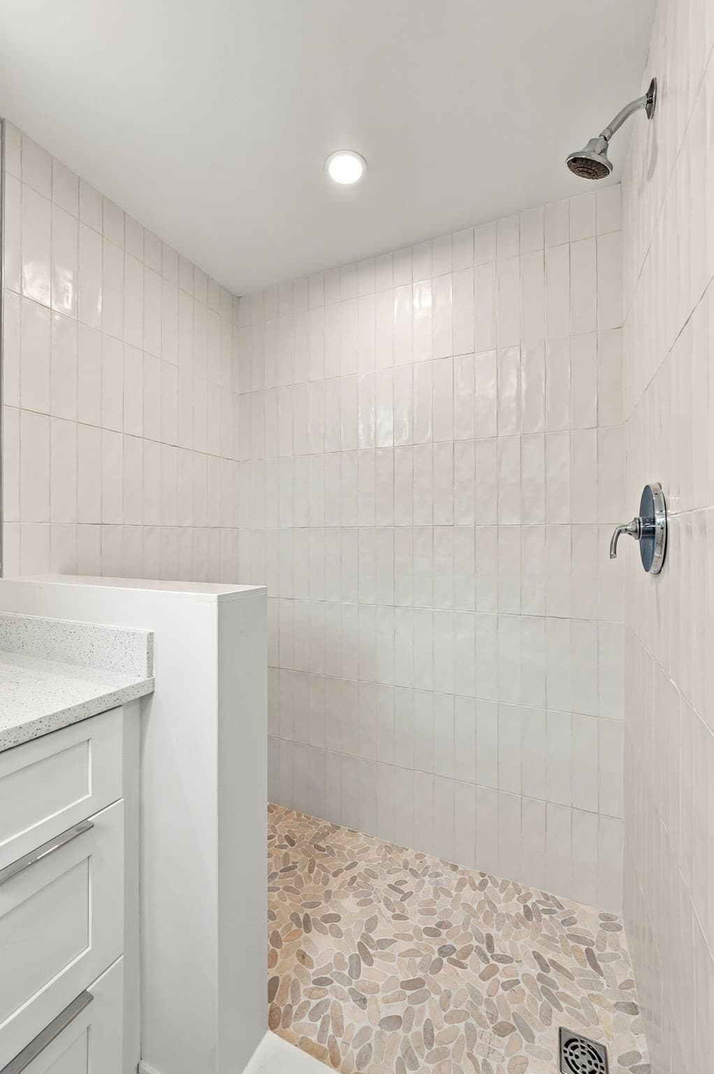Single Family Residence at 20 Edgewood Rd, Marblehead MA 01945, photo 22 of 42