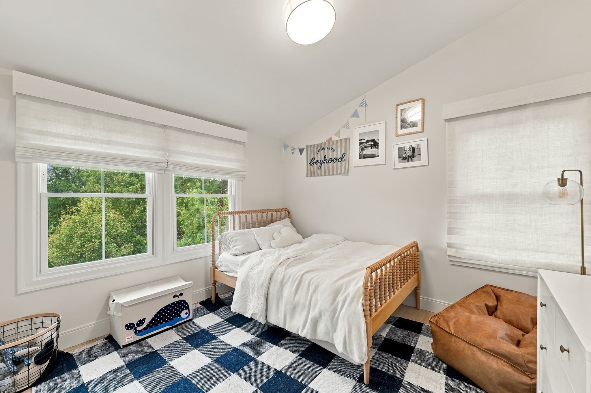 Single Family Residence at 20 Edgewood Rd, Marblehead MA 01945, photo 31 of 42