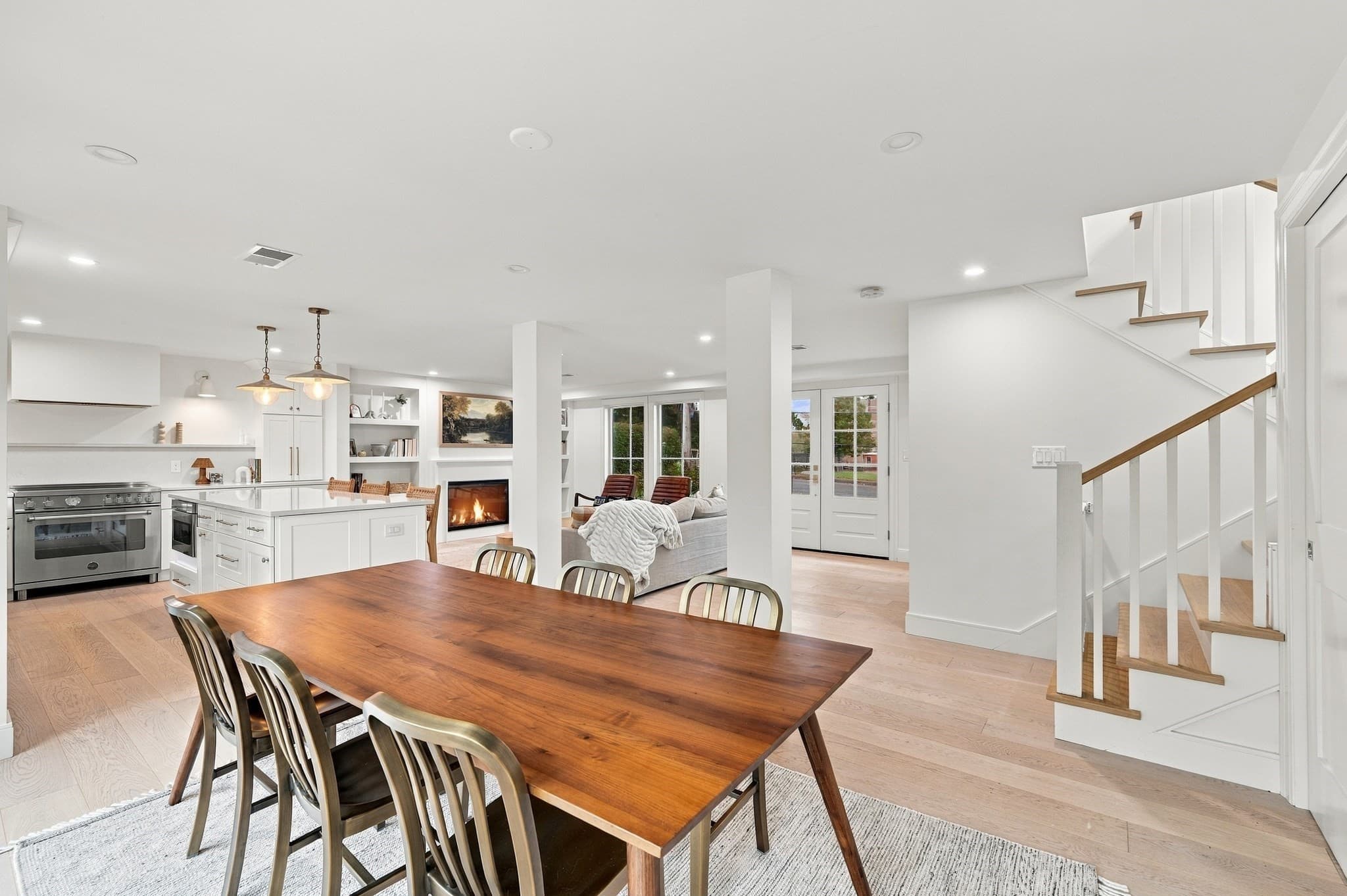 Single Family Residence at 20 Edgewood Rd, Marblehead MA 01945, photo 8 of 42