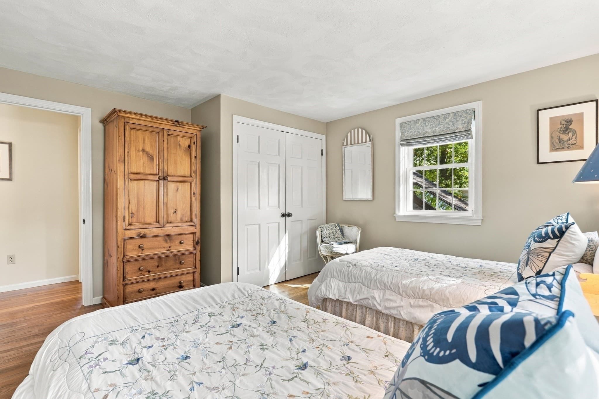 Single Family Residence at 2 Canter Circle, Westford MA 01886, photo 25 of 42