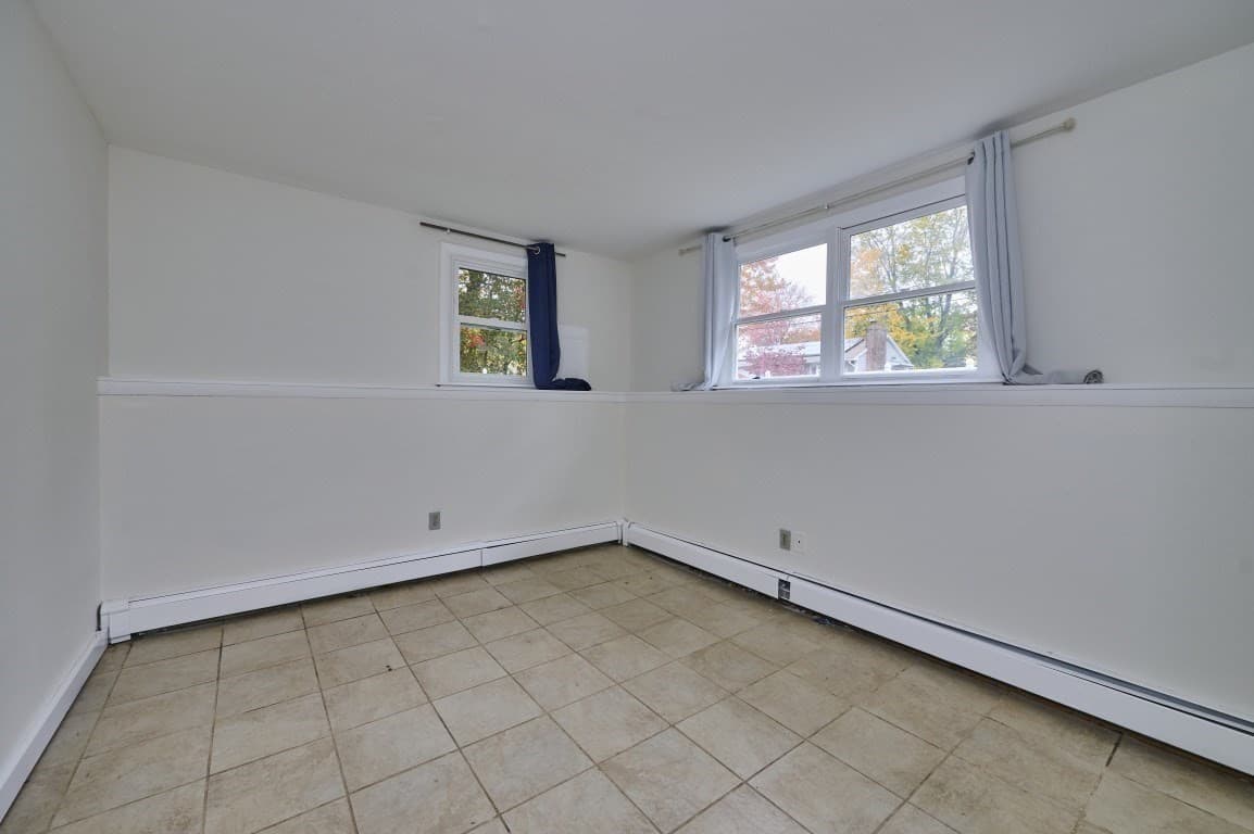 Single Family Residence at 13 Fernglade Rd, Burlington MA 01803, photo 29 of 36