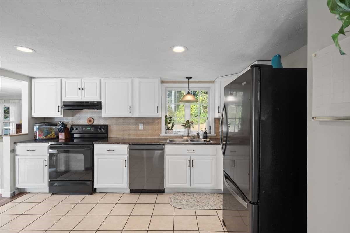Single Family Residence at 56 Locust St, Oxford MA 01540, photo 8 of 25