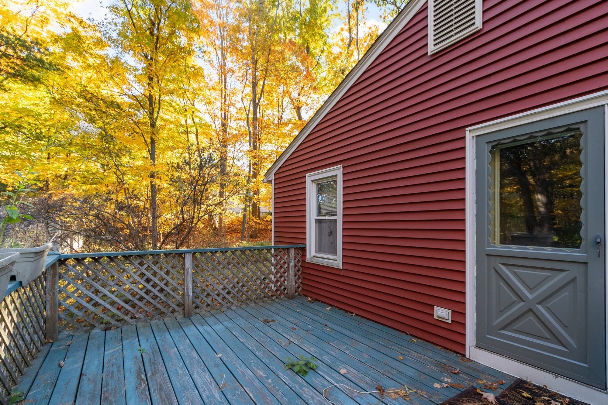 Single Family Residence at 562 Union Street, Leominster MA 01453, photo 10 of 24
