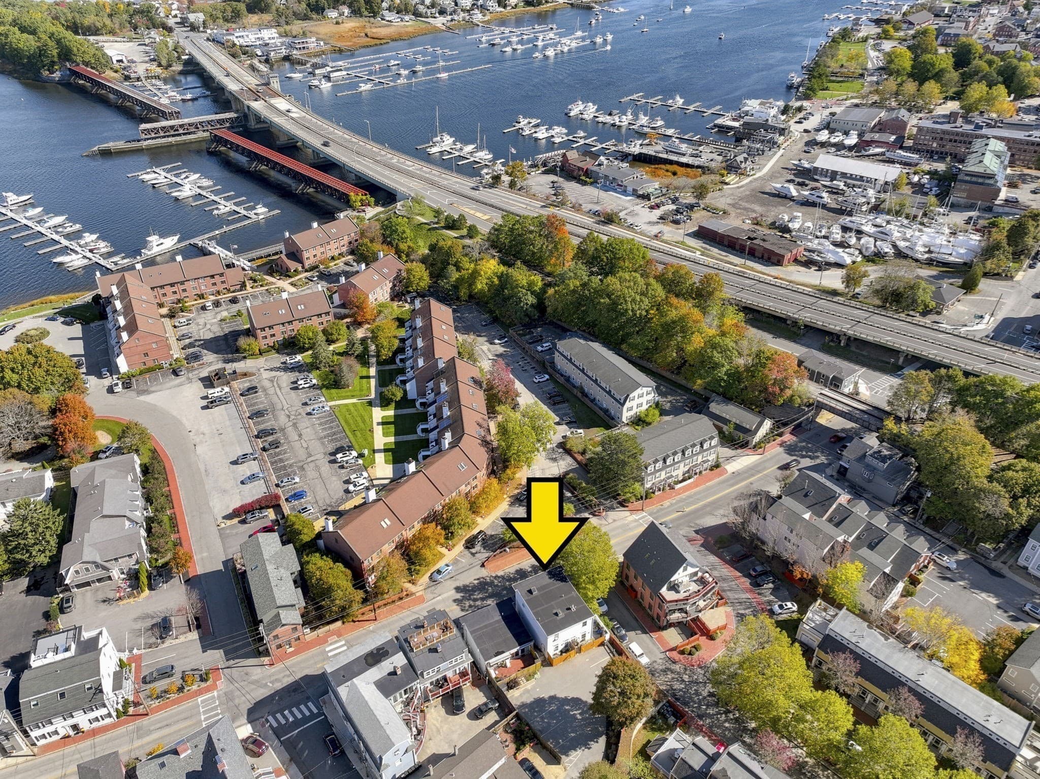 Condominium at 131 Merrimac St # 1, Newburyport MA 01950, photo 5 of 24