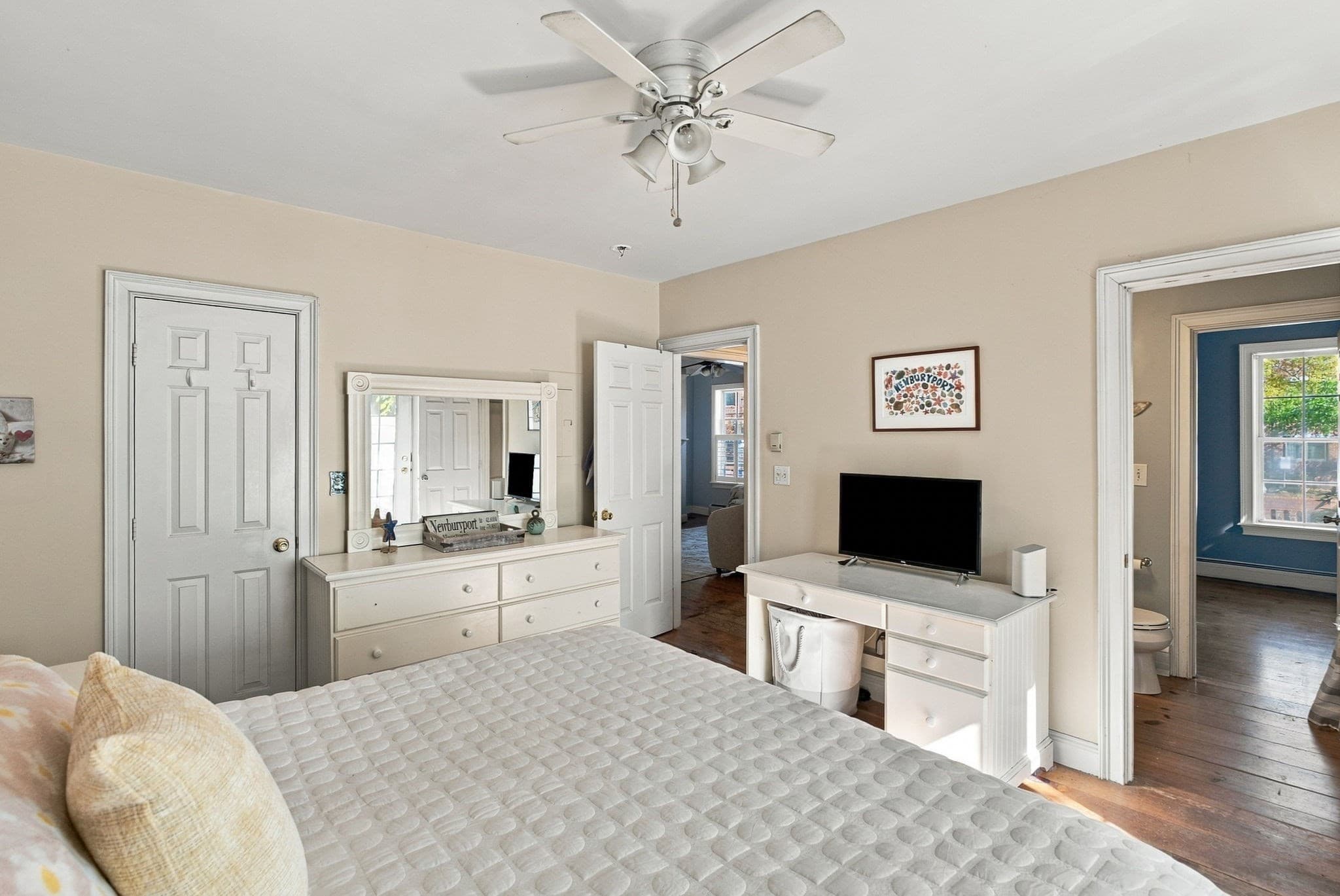 Condominium at 131 Merrimac St # 1, Newburyport MA 01950, photo 21 of 24