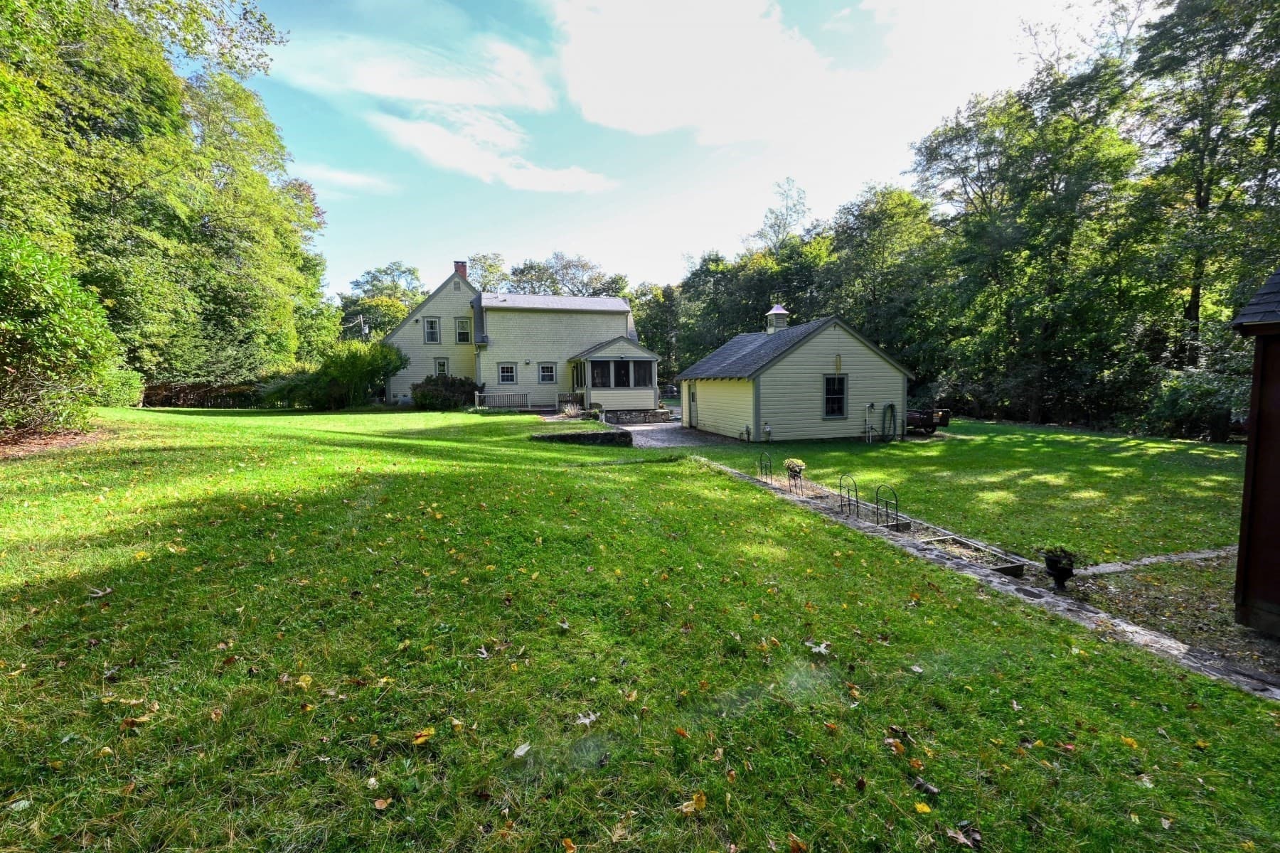 Single Family Residence at 240 Oldham Street, Pembroke MA 02359, photo 15 of 38