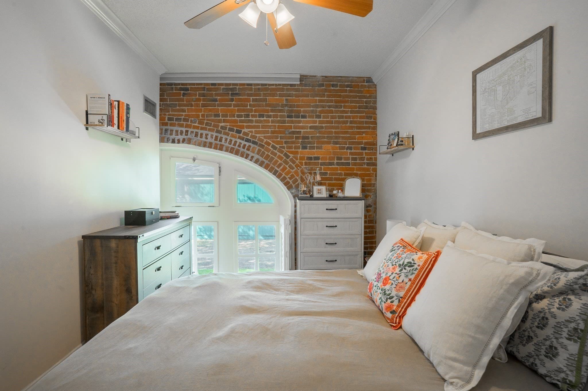 Condominium at 106 13th Street # 203, Boston MA 02129, photo 15 of 21